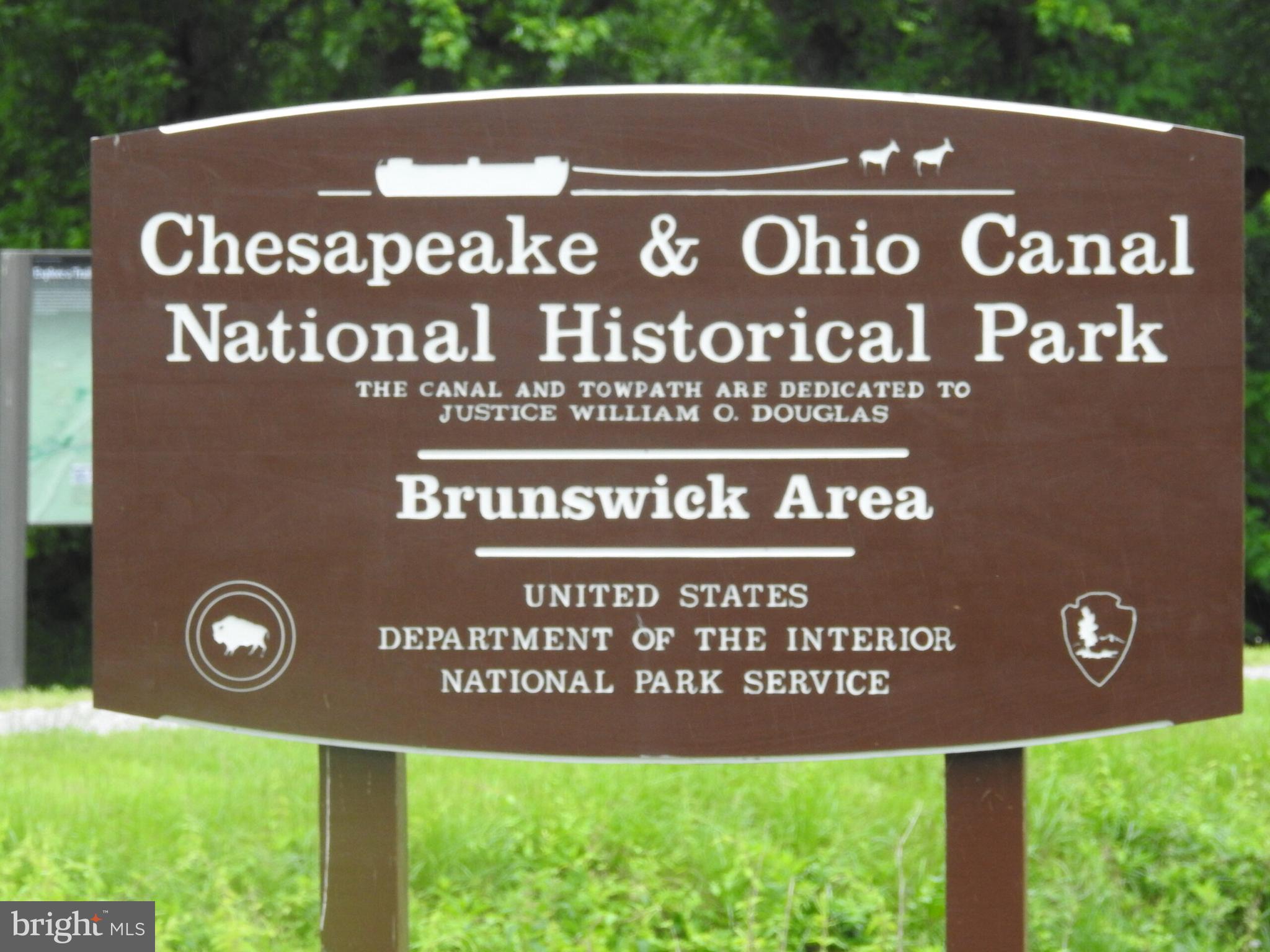 BRUNSWICK - Residential Lease