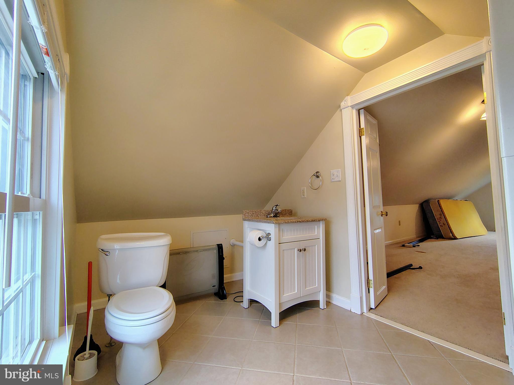 BRUNSWICK - Residential Lease