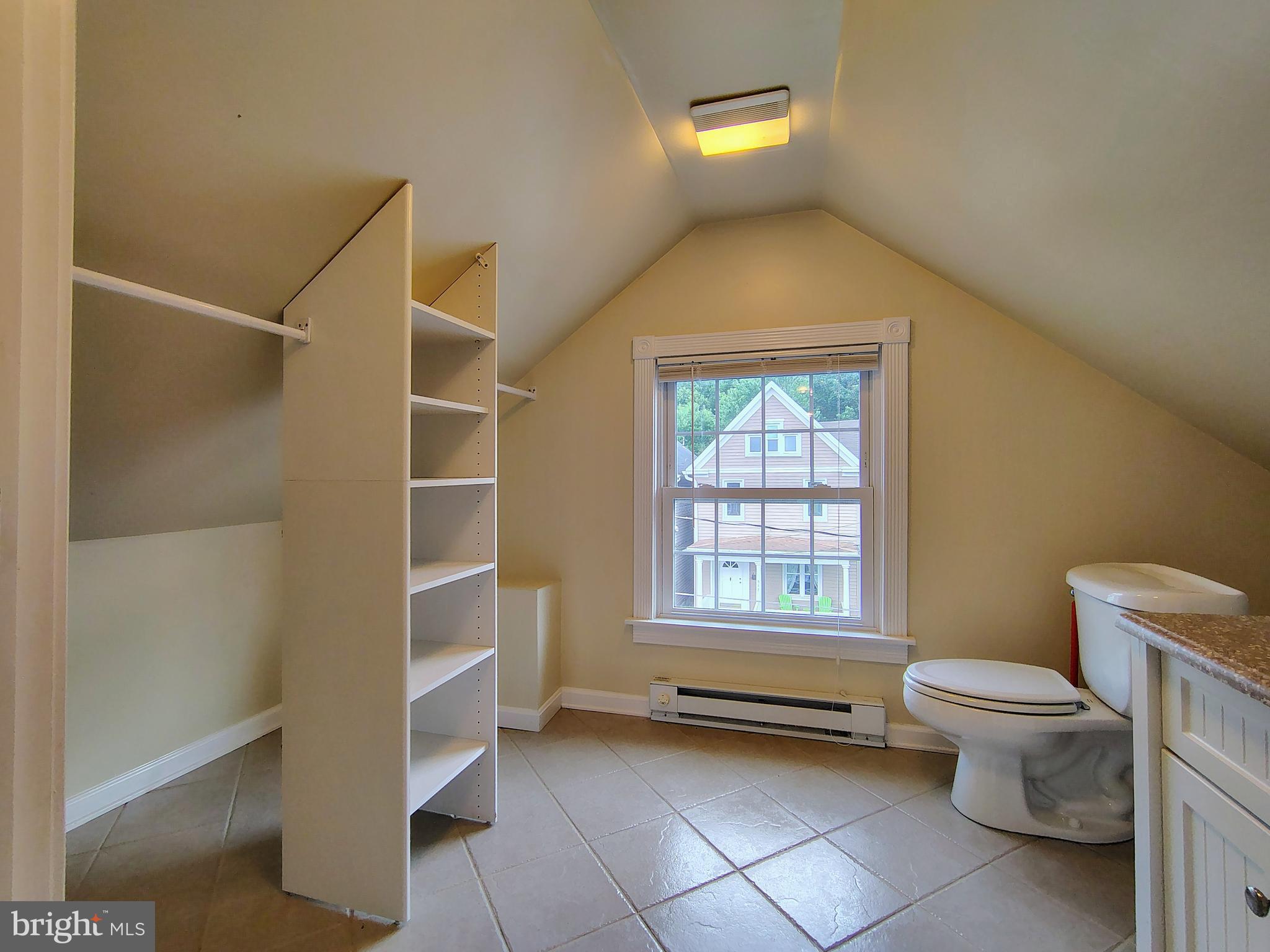 BRUNSWICK - Residential Lease