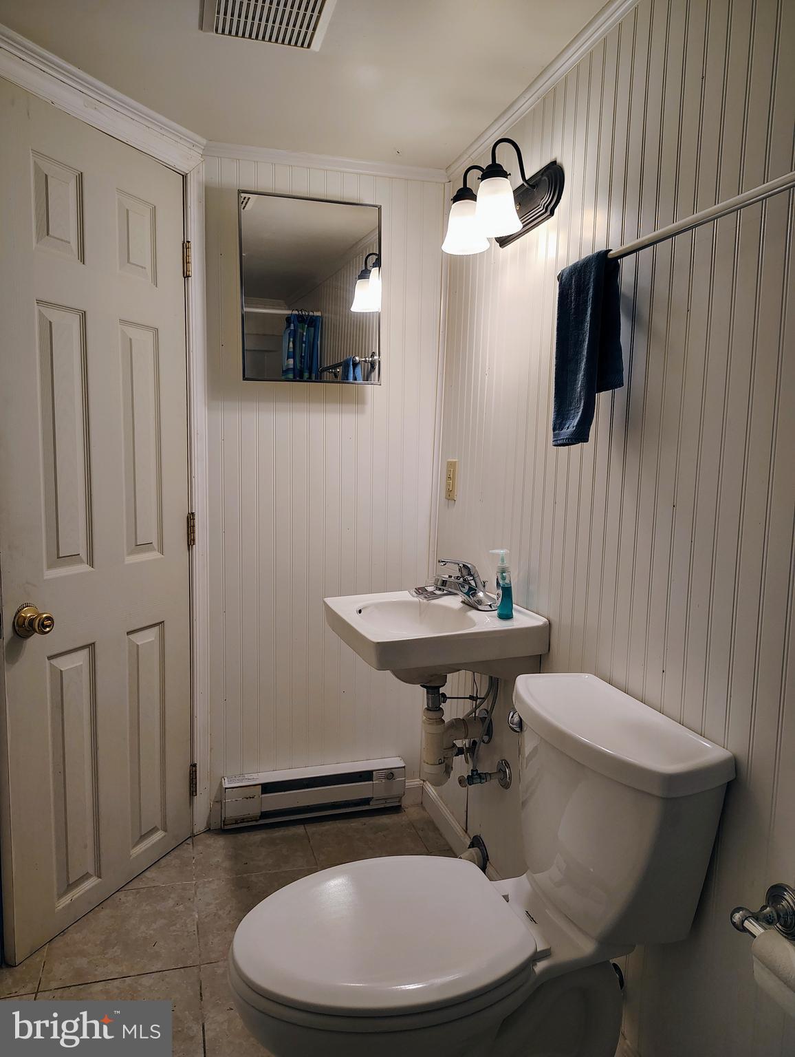 BRUNSWICK - Residential Lease