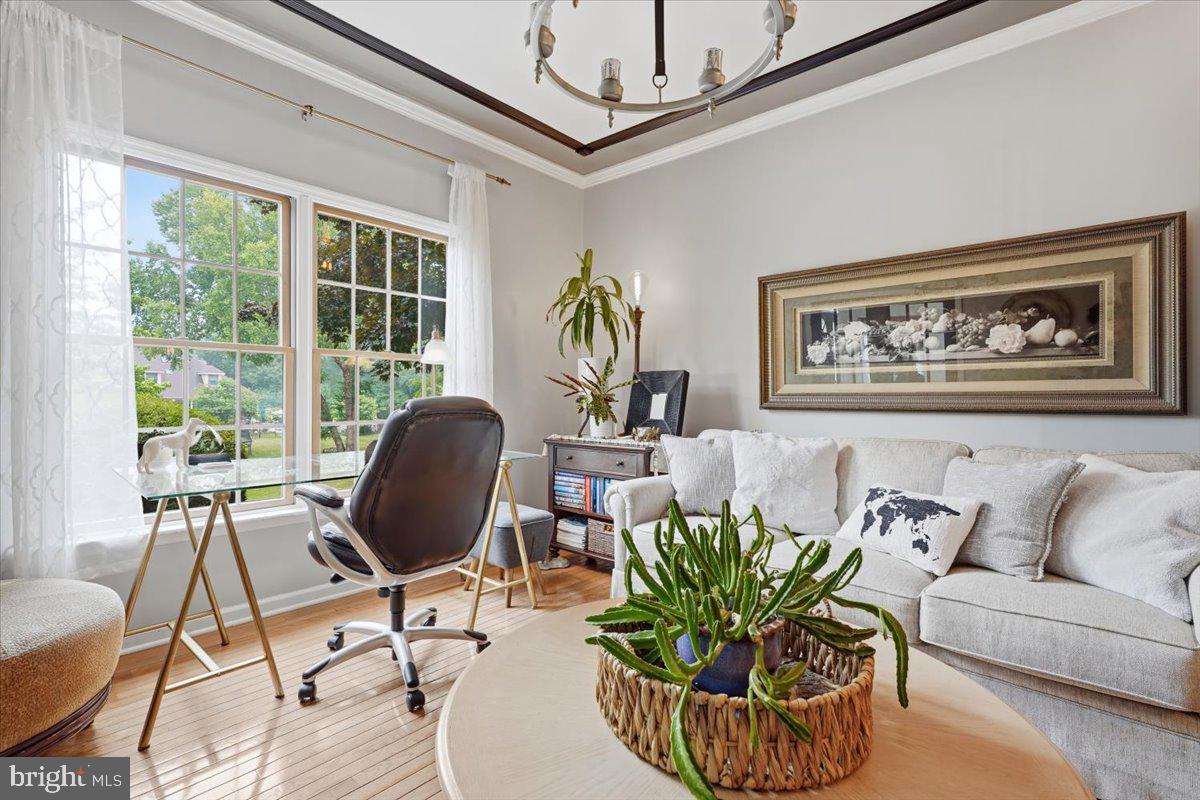 831 COLONNA LANE