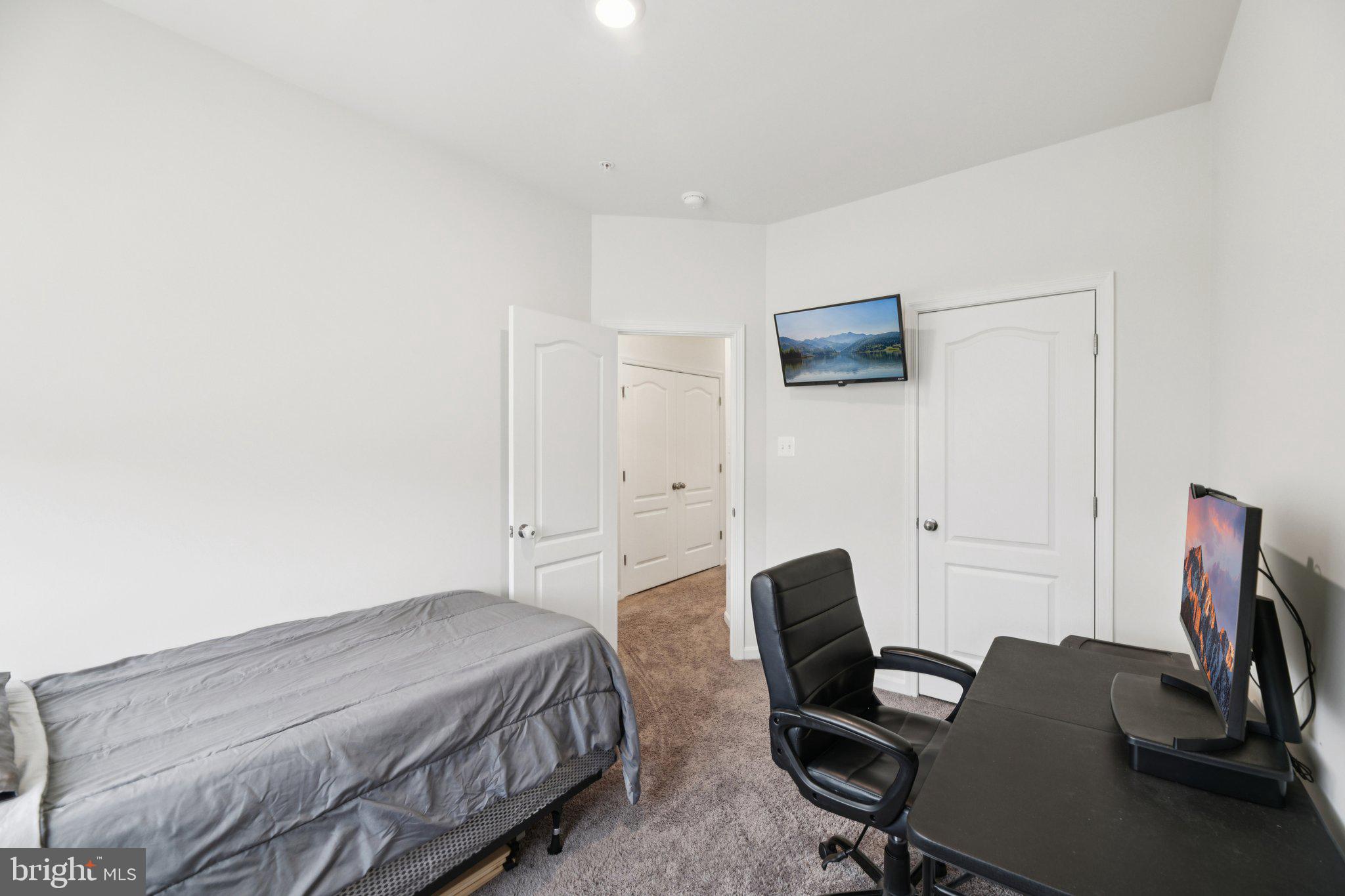 SIGNATURE CLUB - Residential