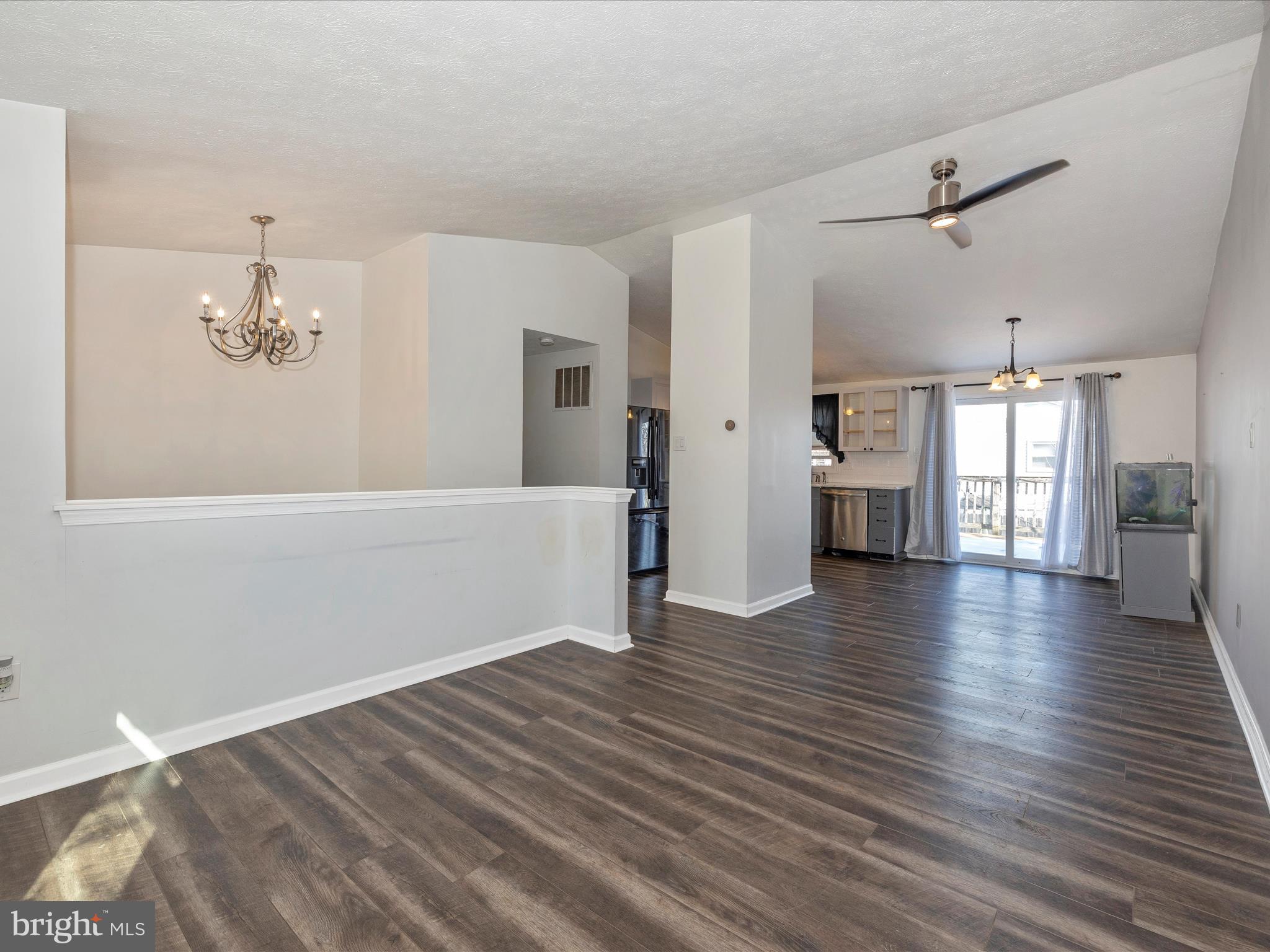 STONEGATE - Residential