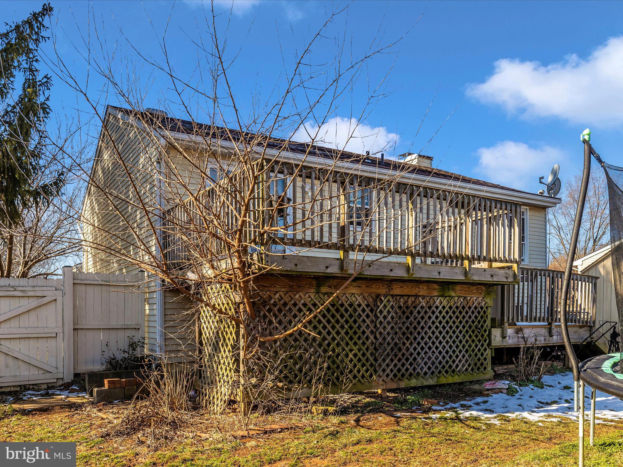 STONEGATE - Residential