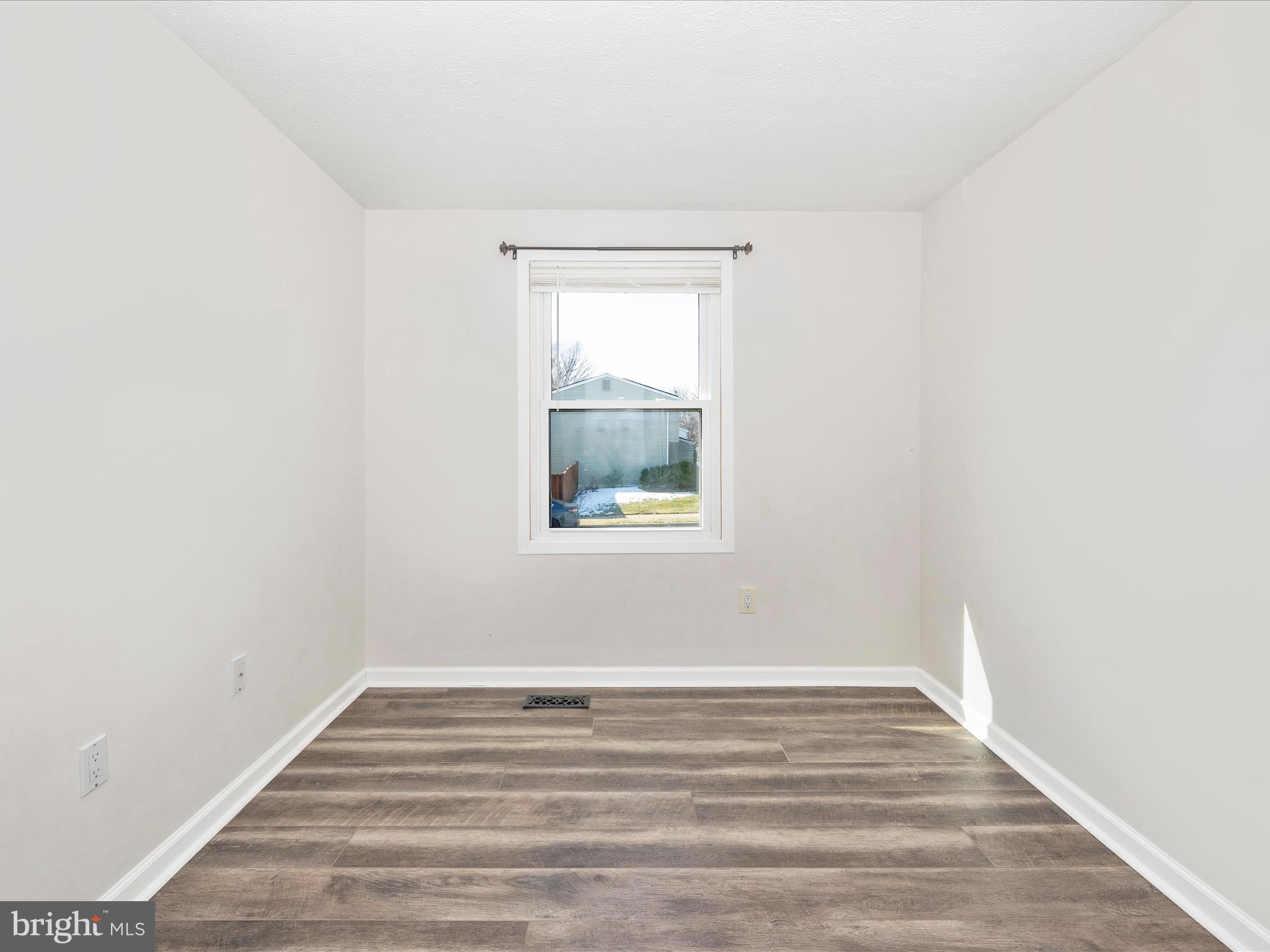 STONEGATE - Residential