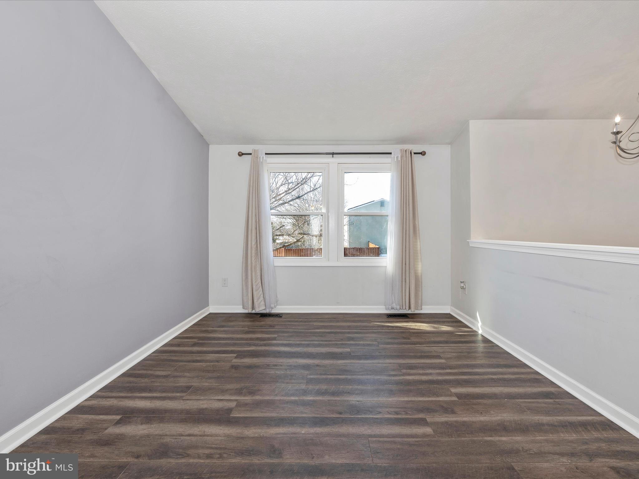 STONEGATE - Residential