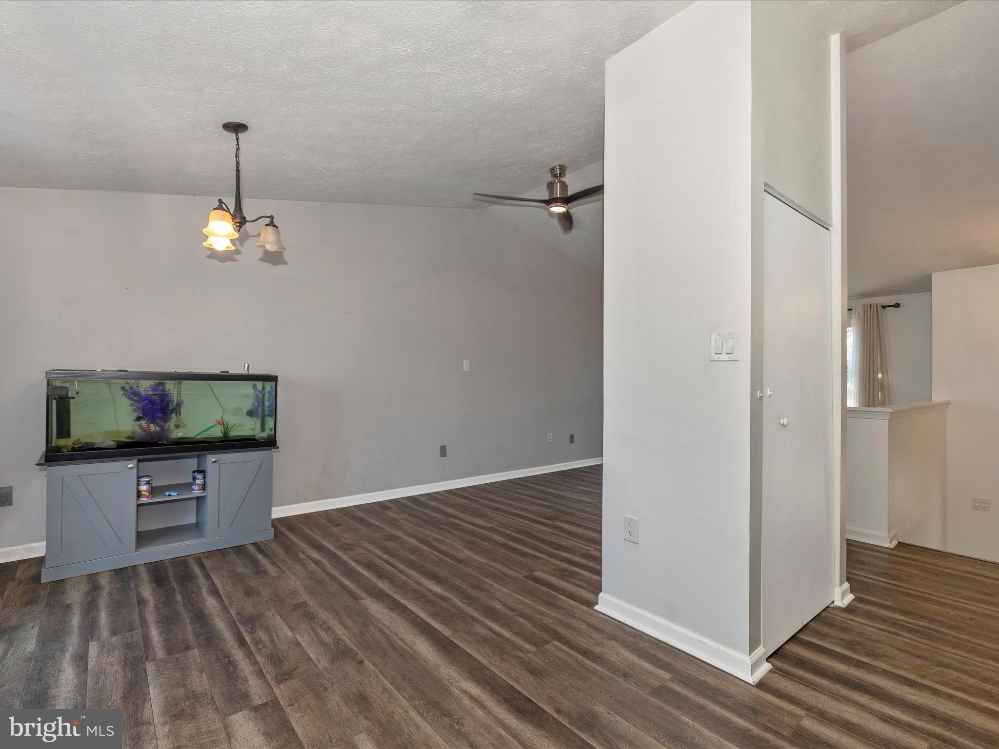 STONEGATE - Residential