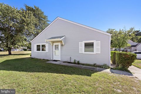 Photo of 25 S Seas Court, BARNEGAT, NJ 08005 (MLS # NJOC2036918)