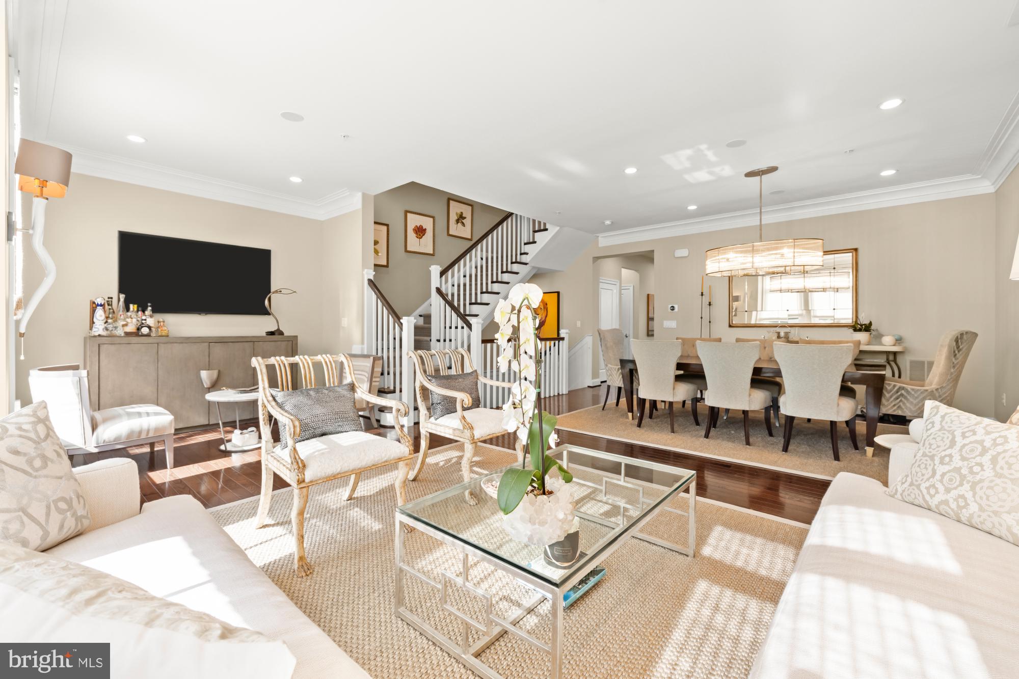 SYMPHONY PARK - Residential