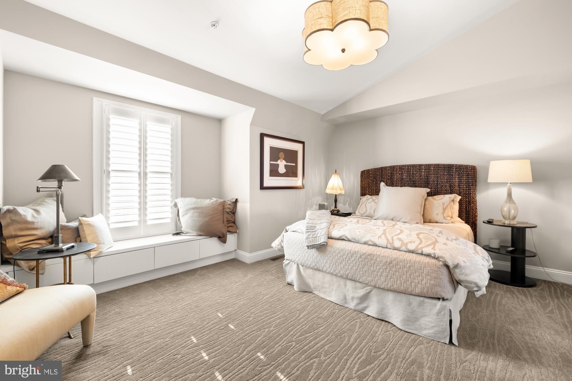 SYMPHONY PARK - Residential