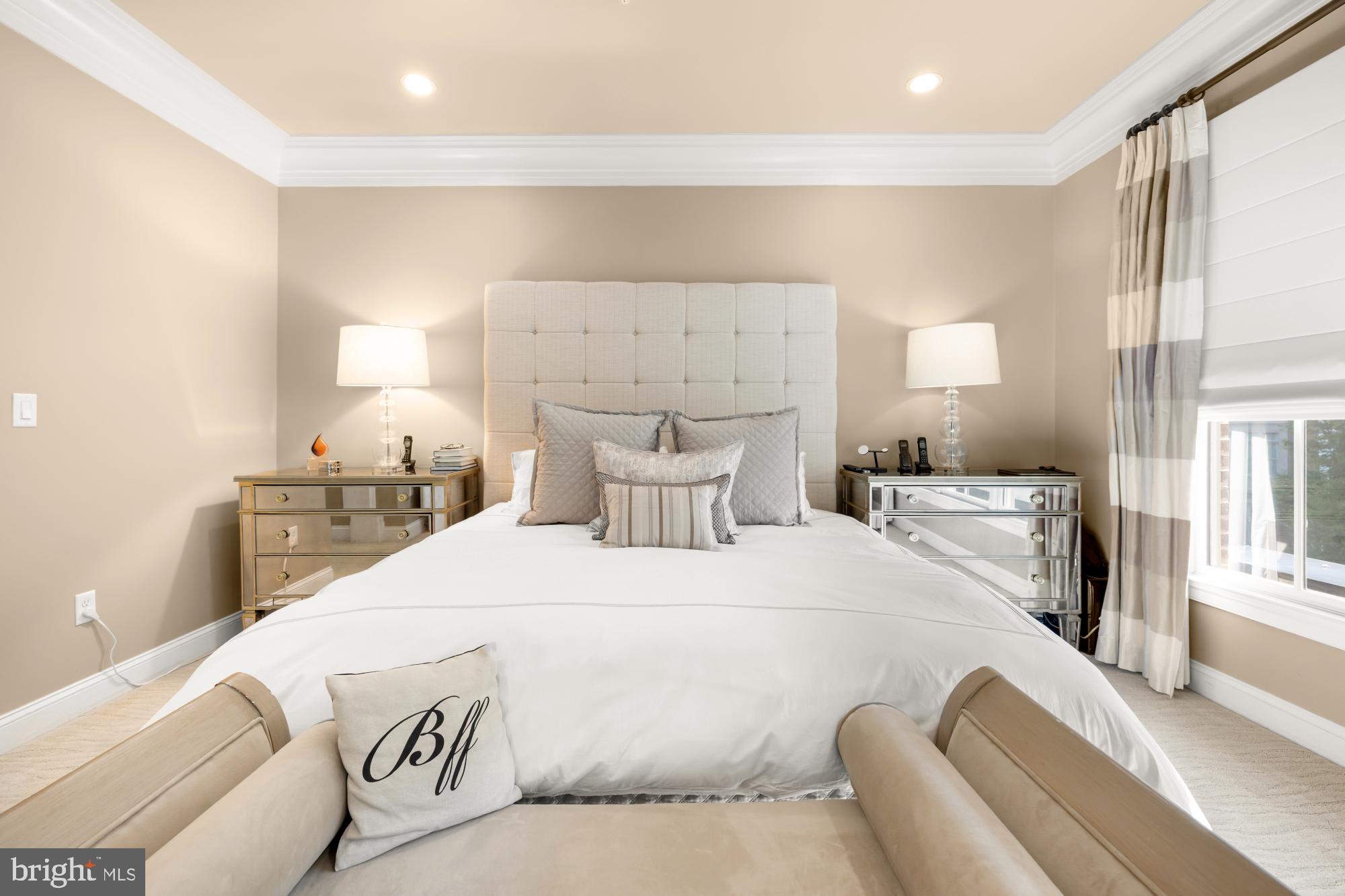 SYMPHONY PARK - Residential