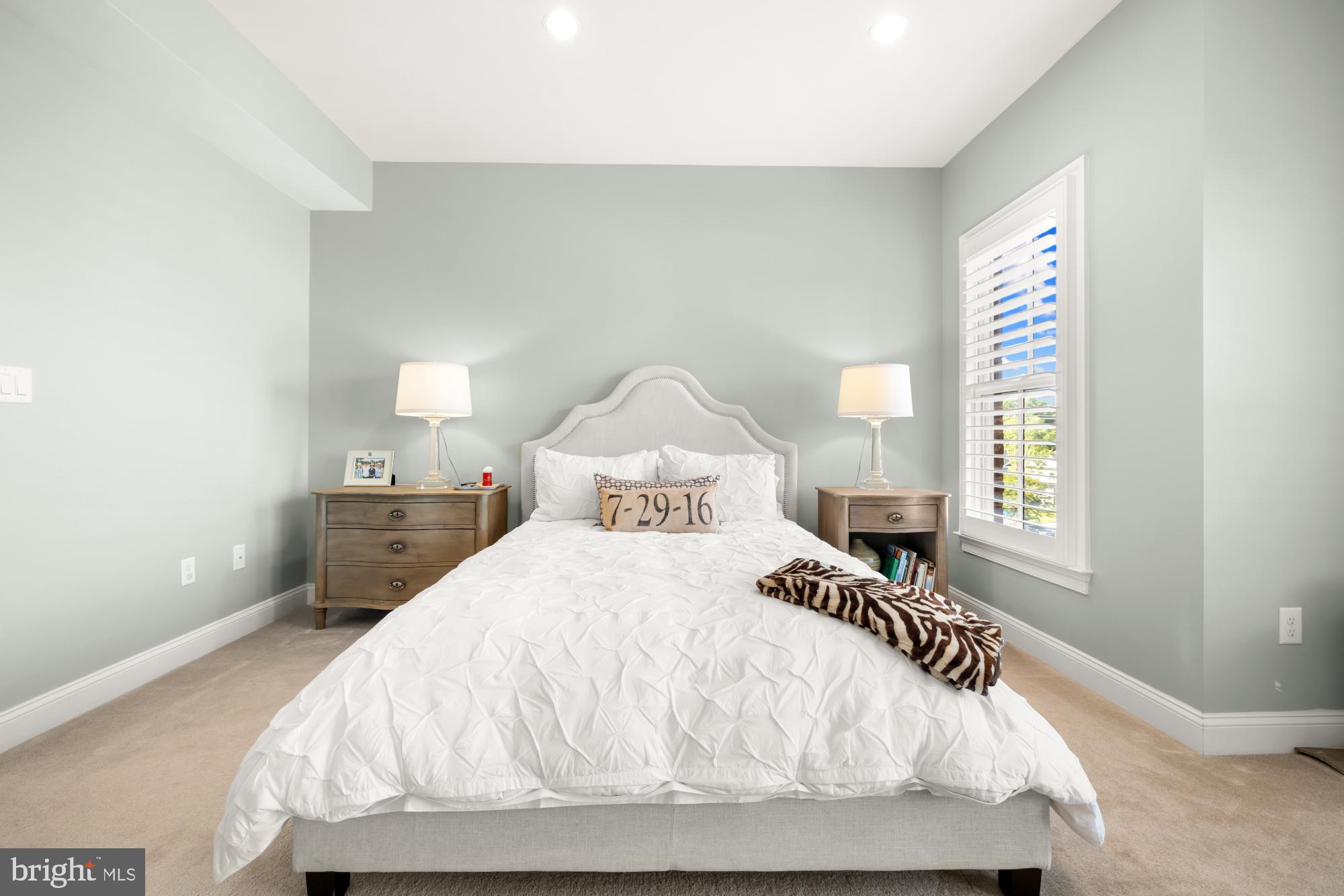 SYMPHONY PARK - Residential