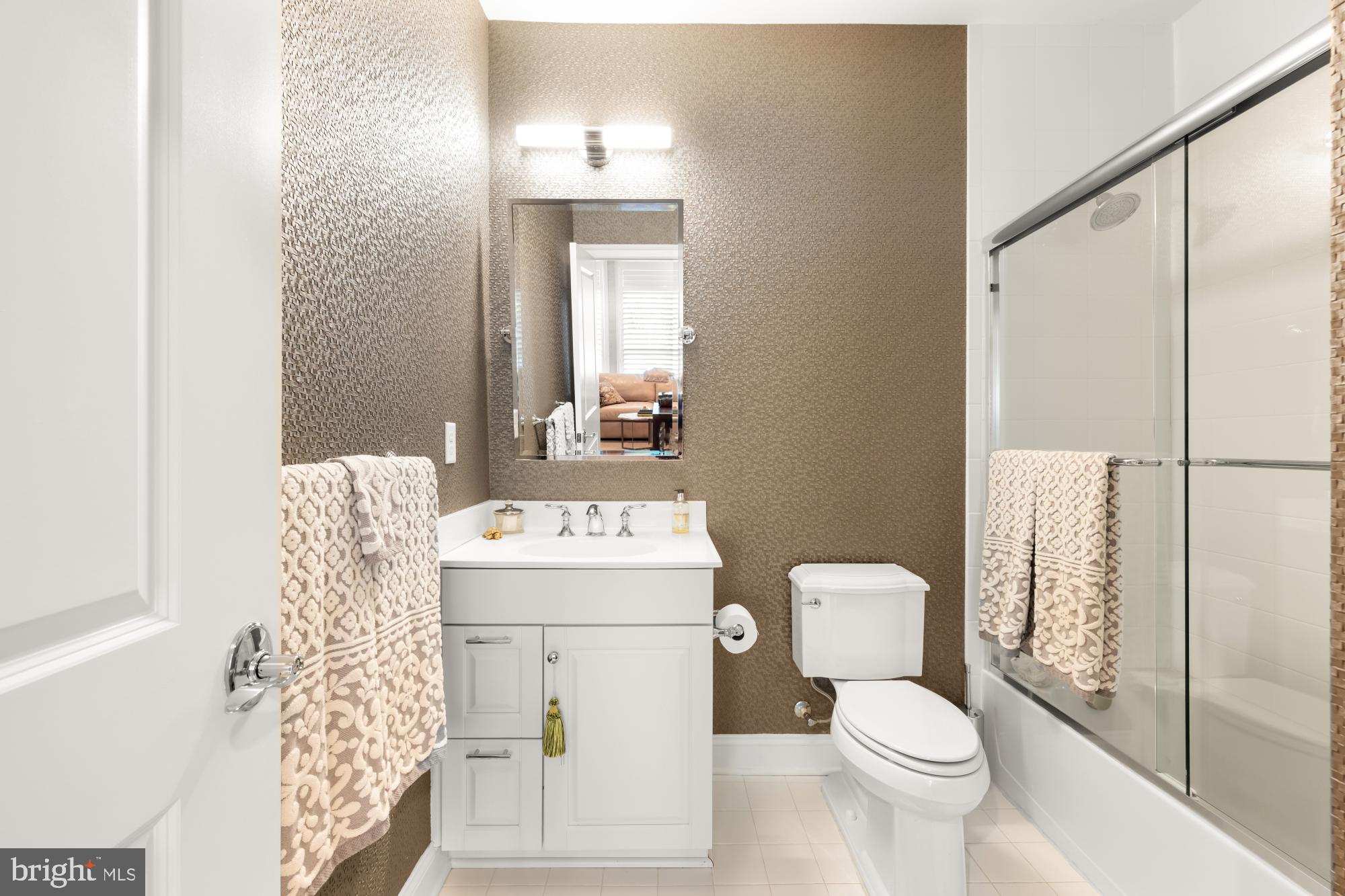 SYMPHONY PARK - Residential