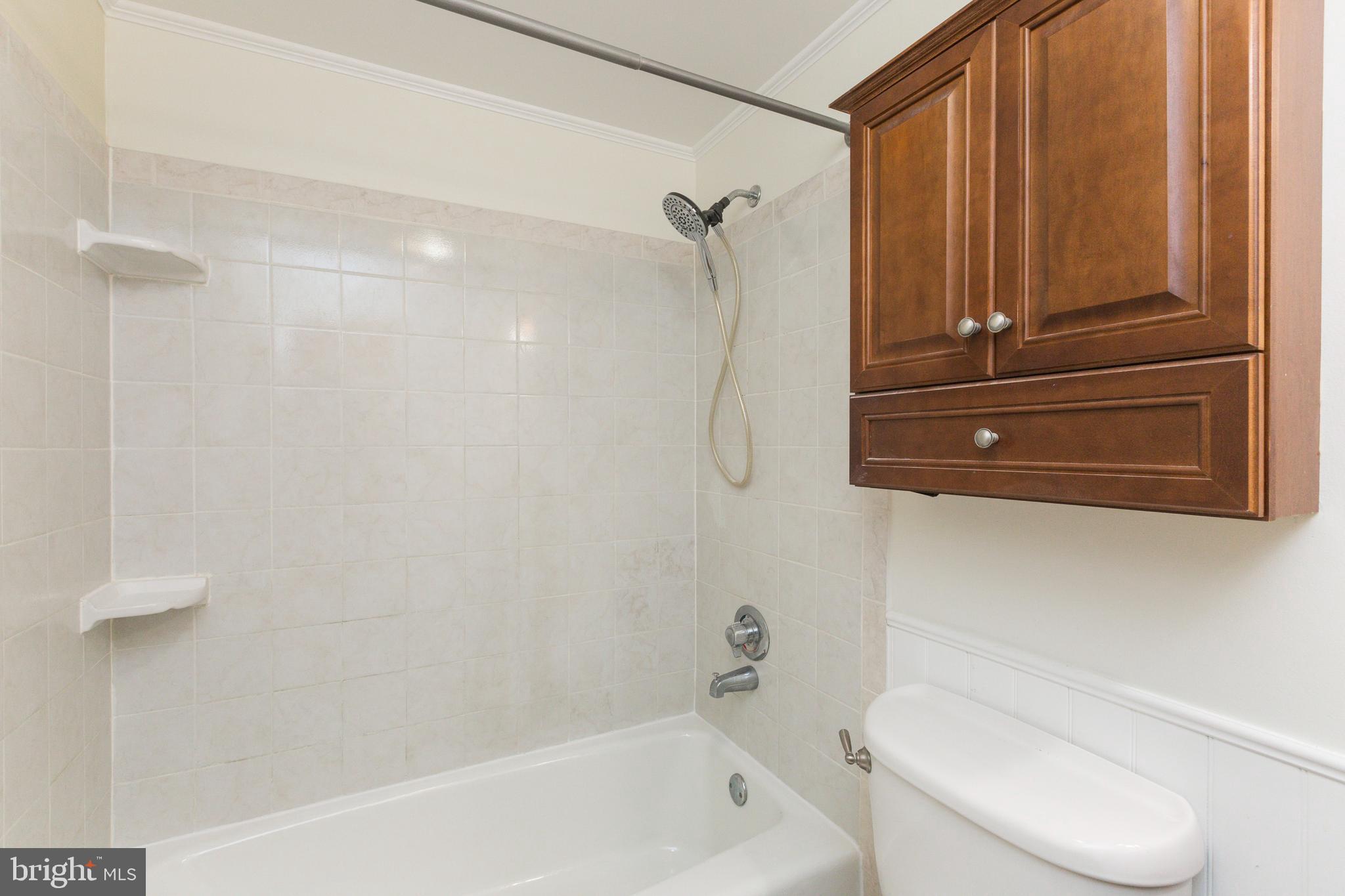 GARDENS OF CRESTWOOD VILLAGE - Residential Lease