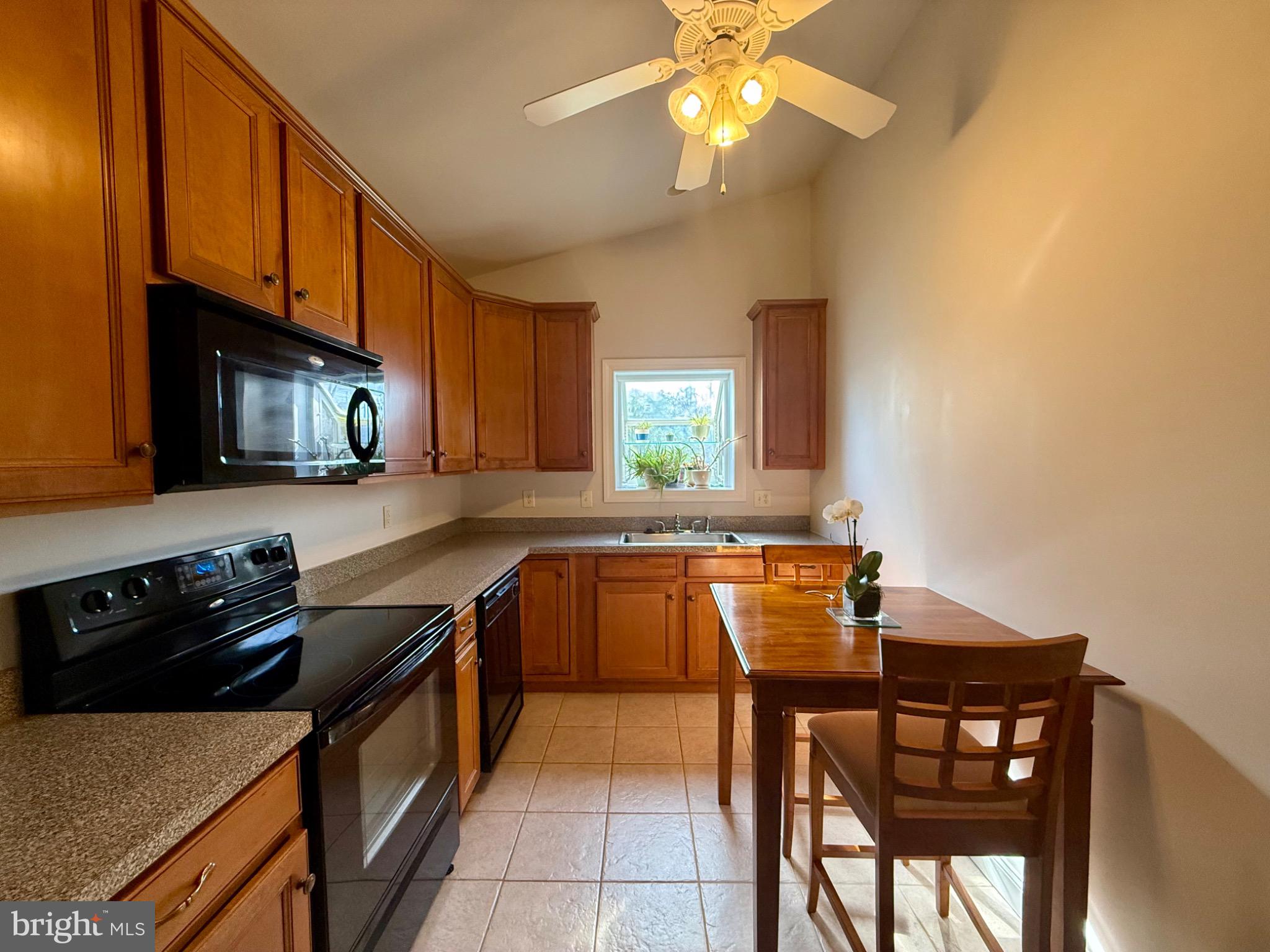 ROSE HILL ESTATES - Residential