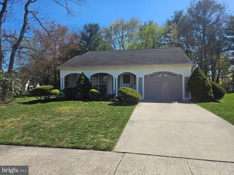 180 BUCKINGHAM DRIVE SOUTHAMPTON NJ 08088