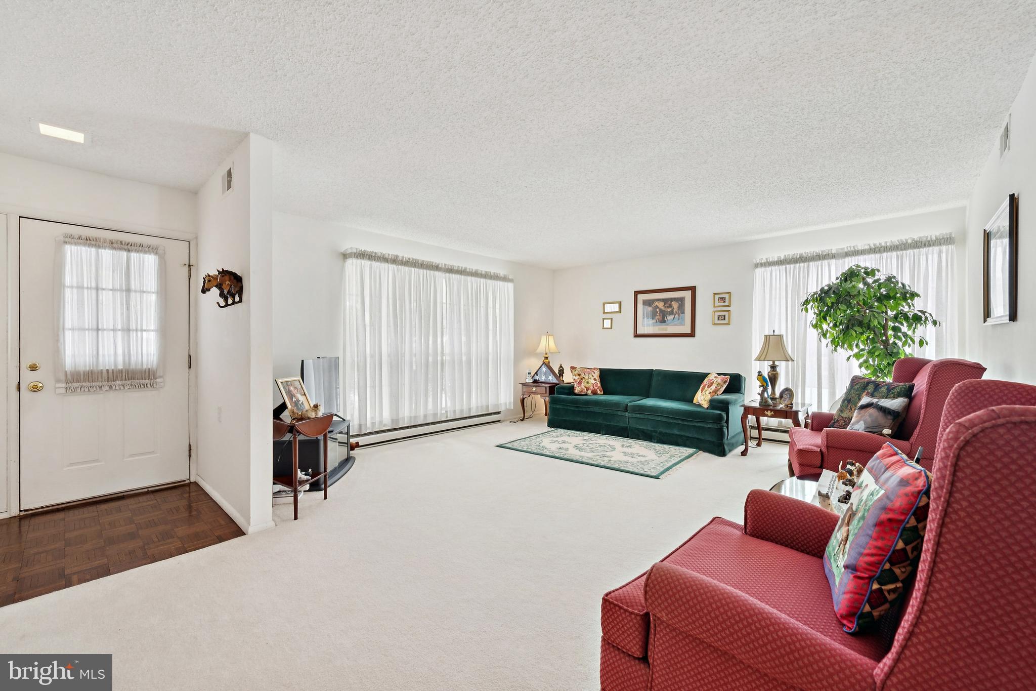 180 BUCKINGHAM DRIVE