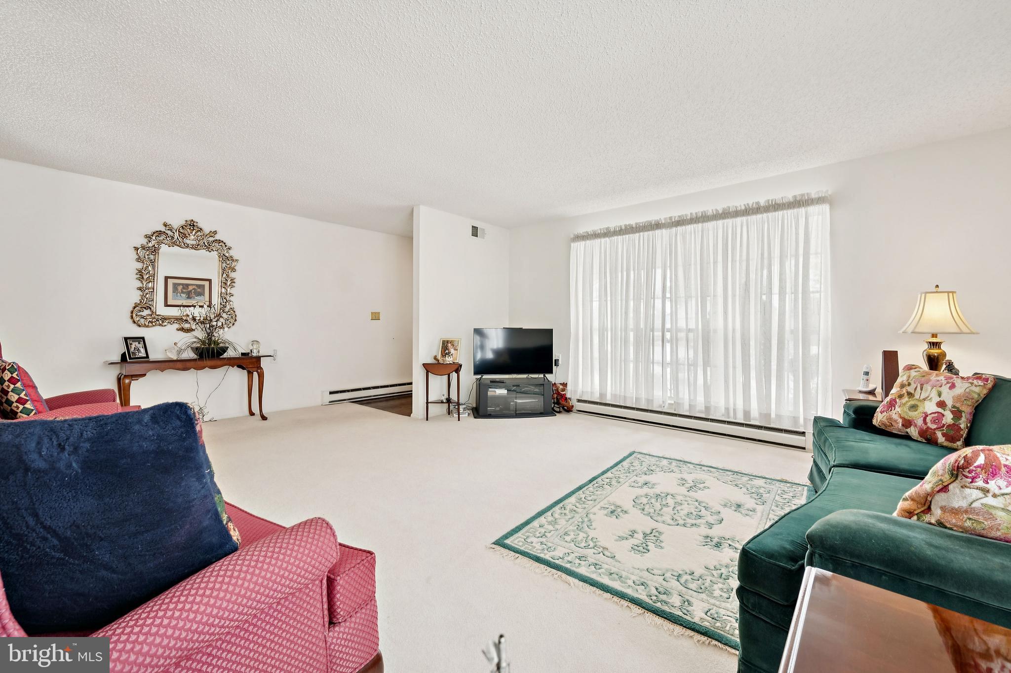 180 BUCKINGHAM DRIVE