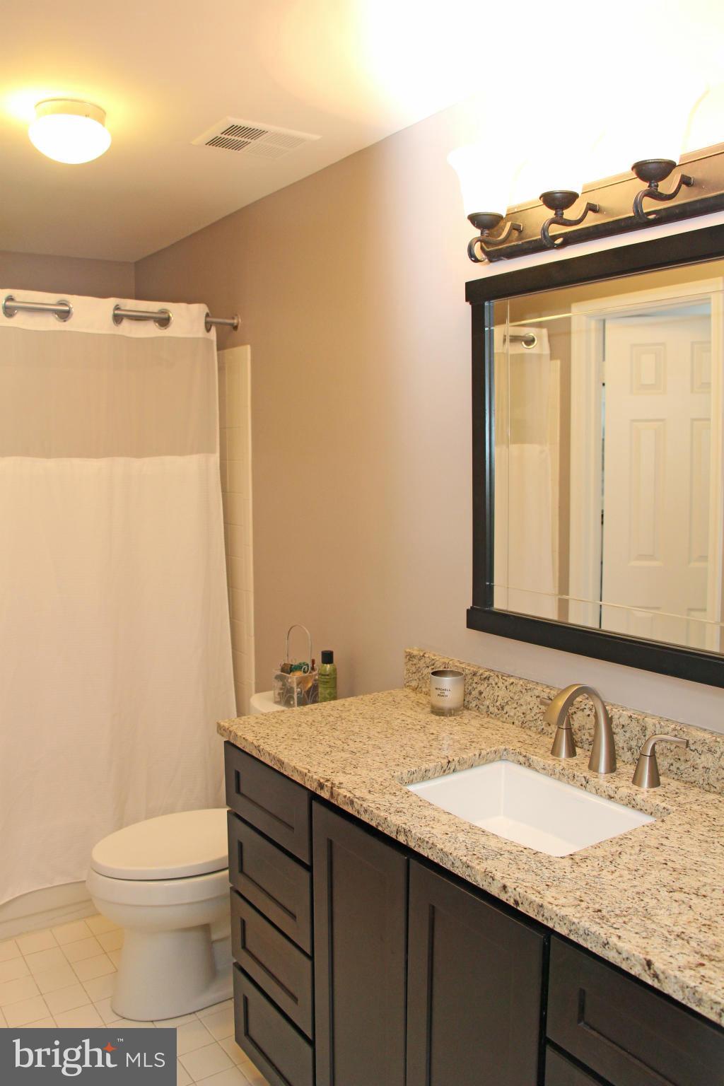 KINGSTOWNE - Residential