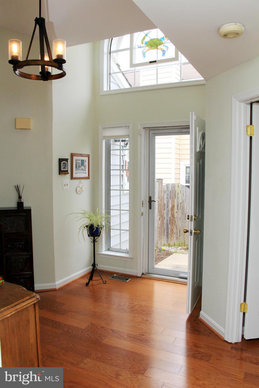 KINGSTOWNE - Residential