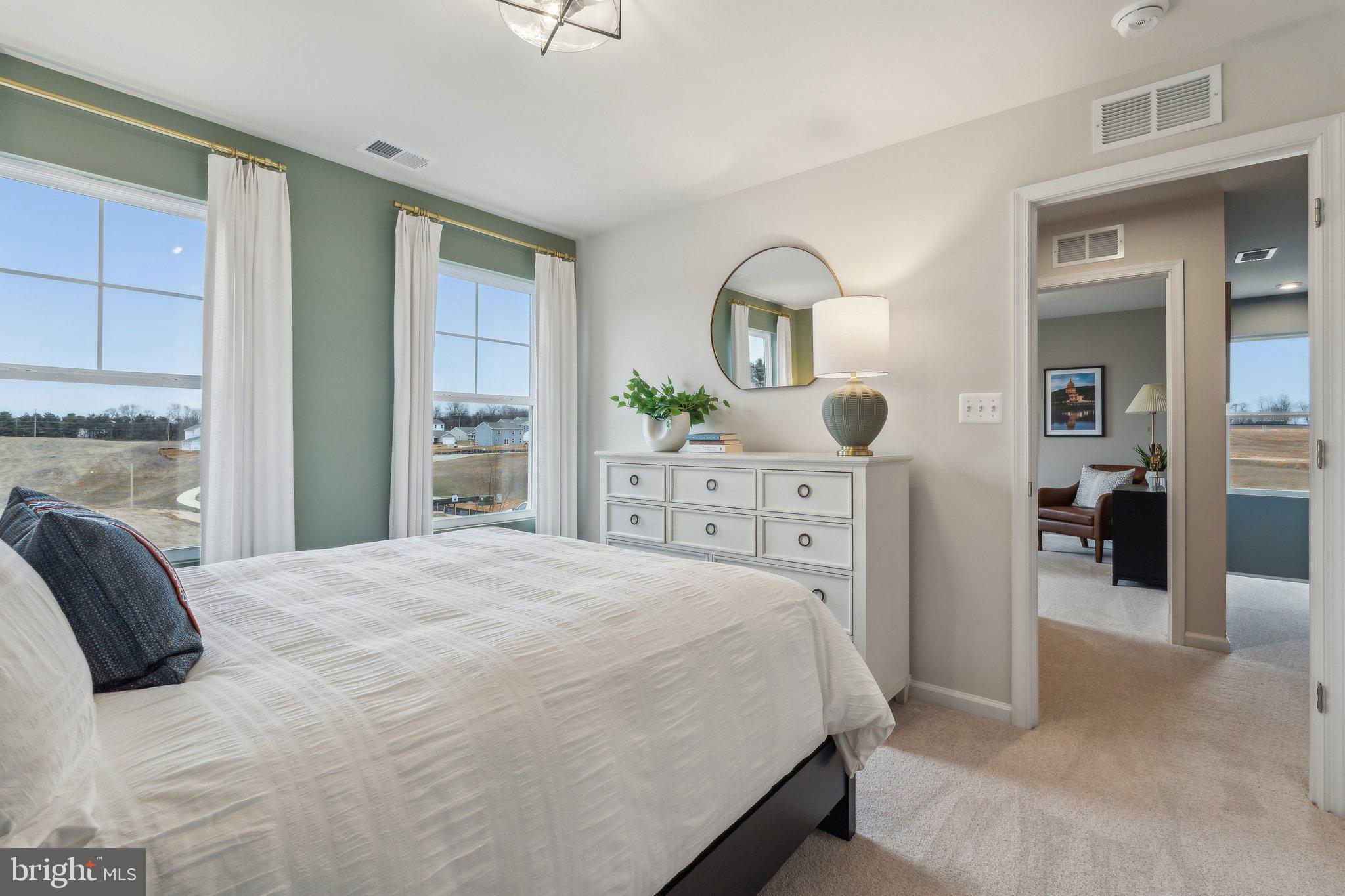 STONE SPRING - Residential