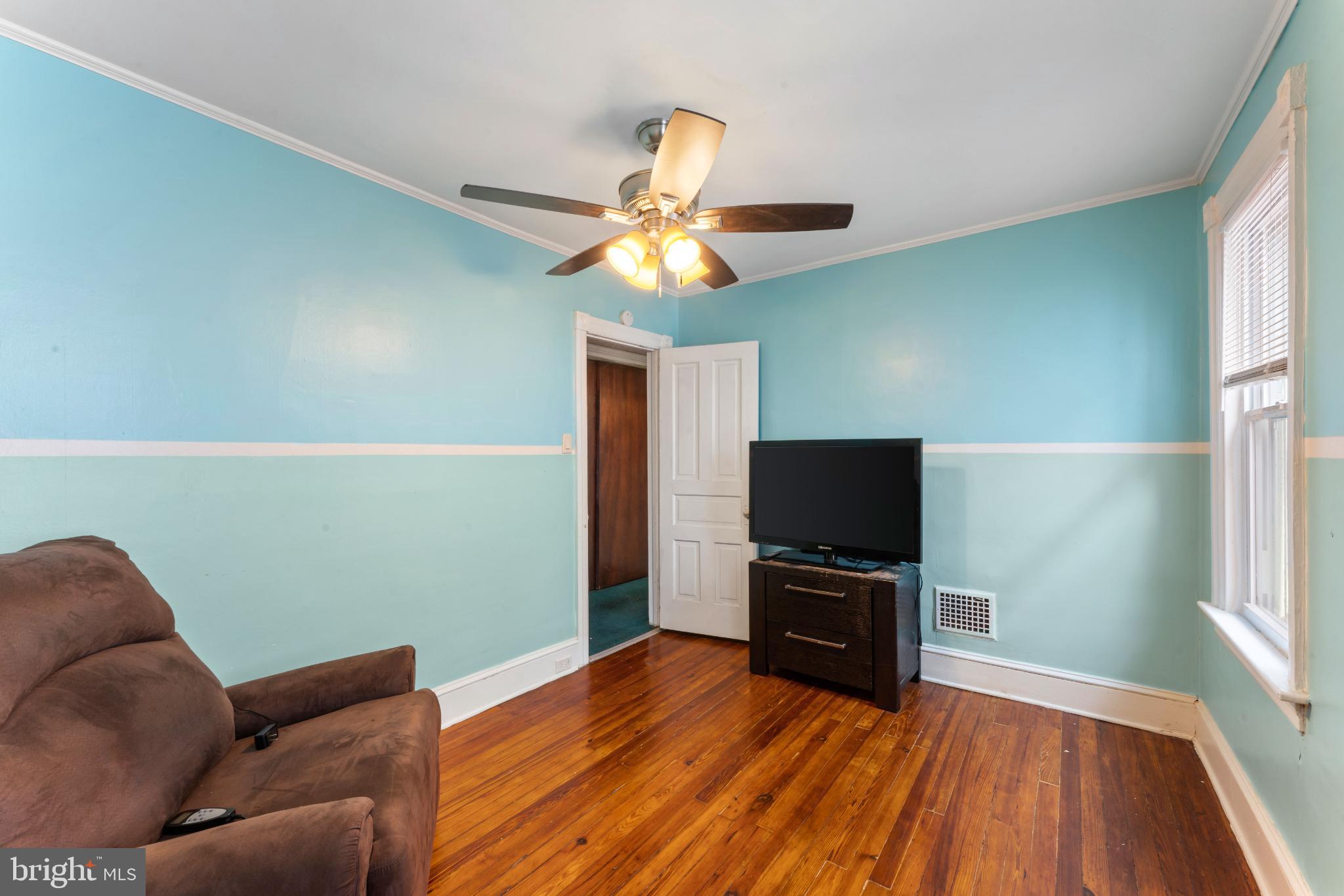 COLLINGDALE - Residential