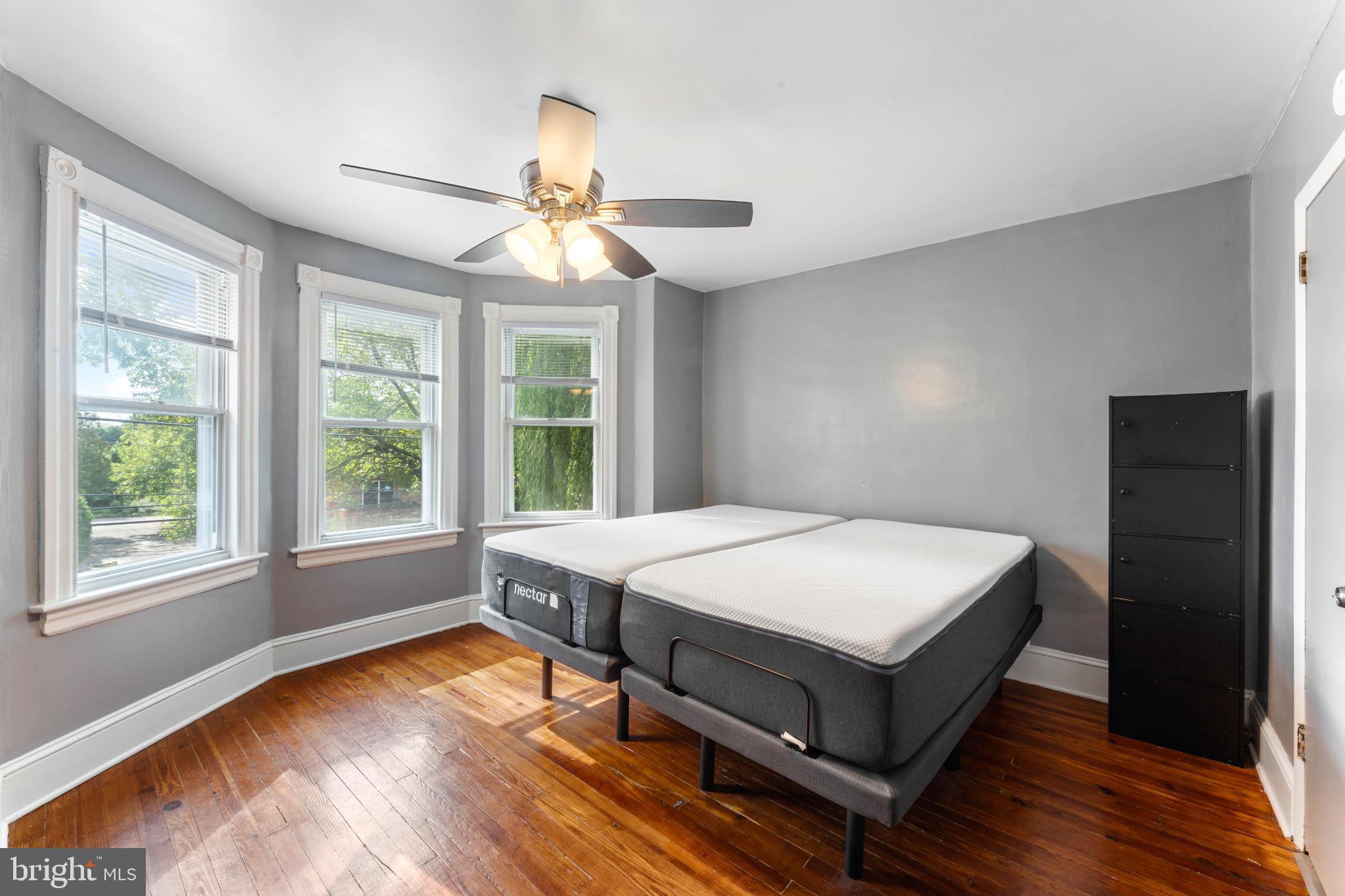 COLLINGDALE - Residential