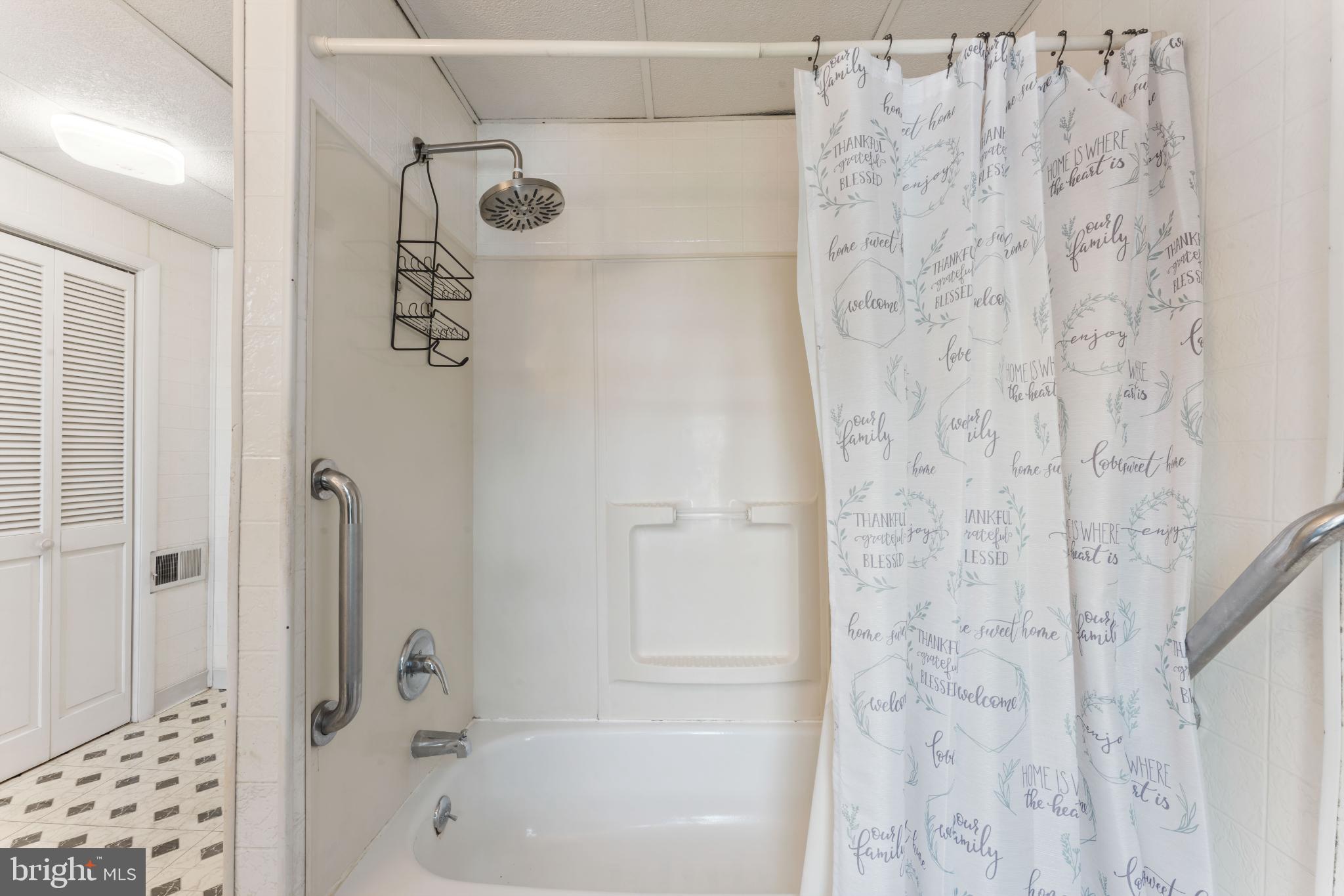 COLLINGDALE - Residential