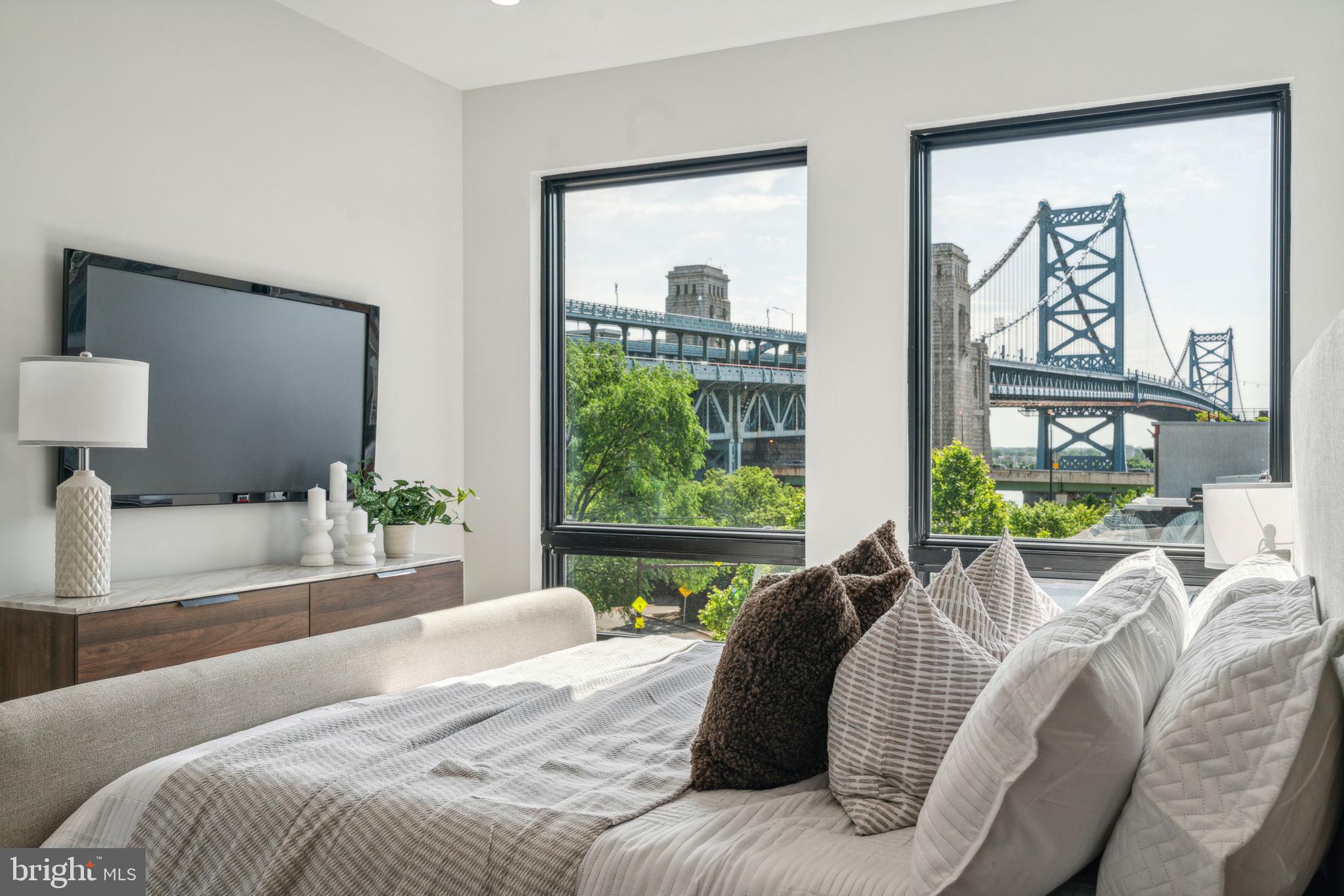 OLD CITY - Residential