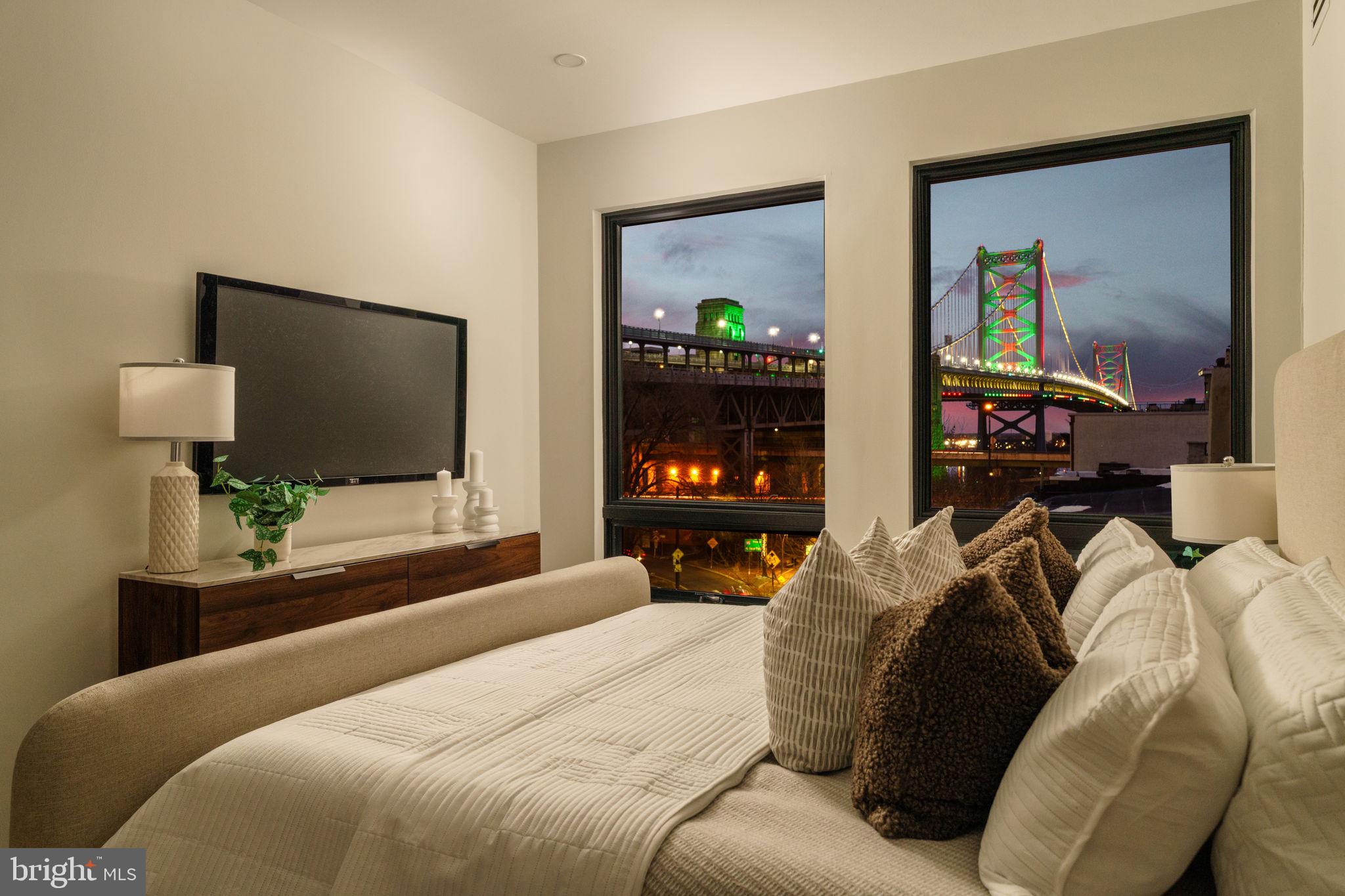 OLD CITY - Residential