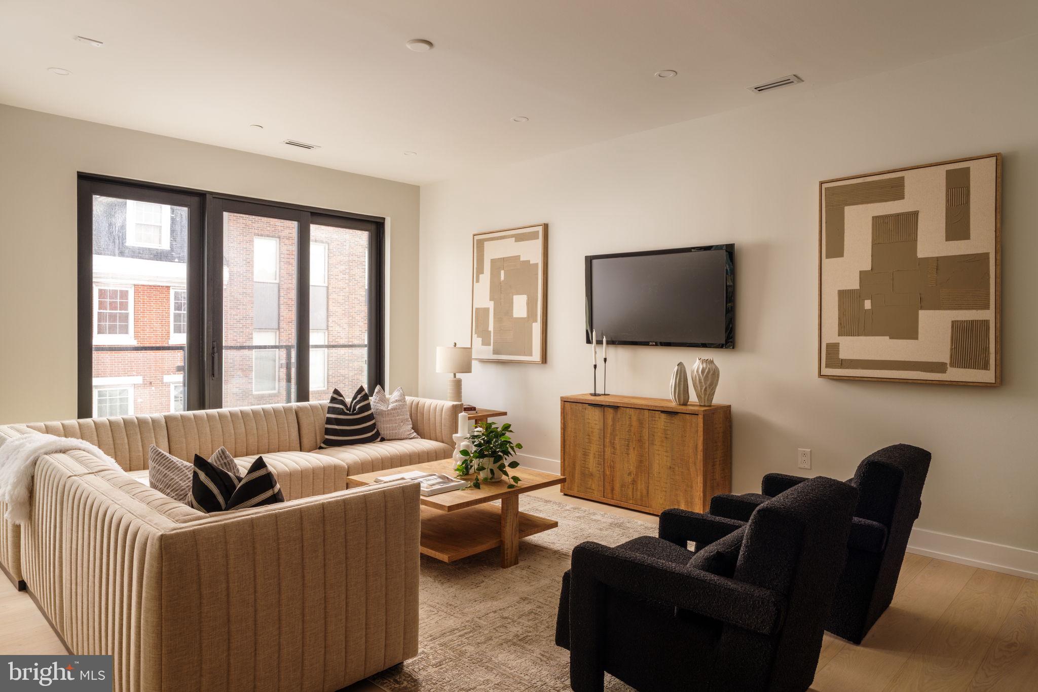 OLD CITY - Residential