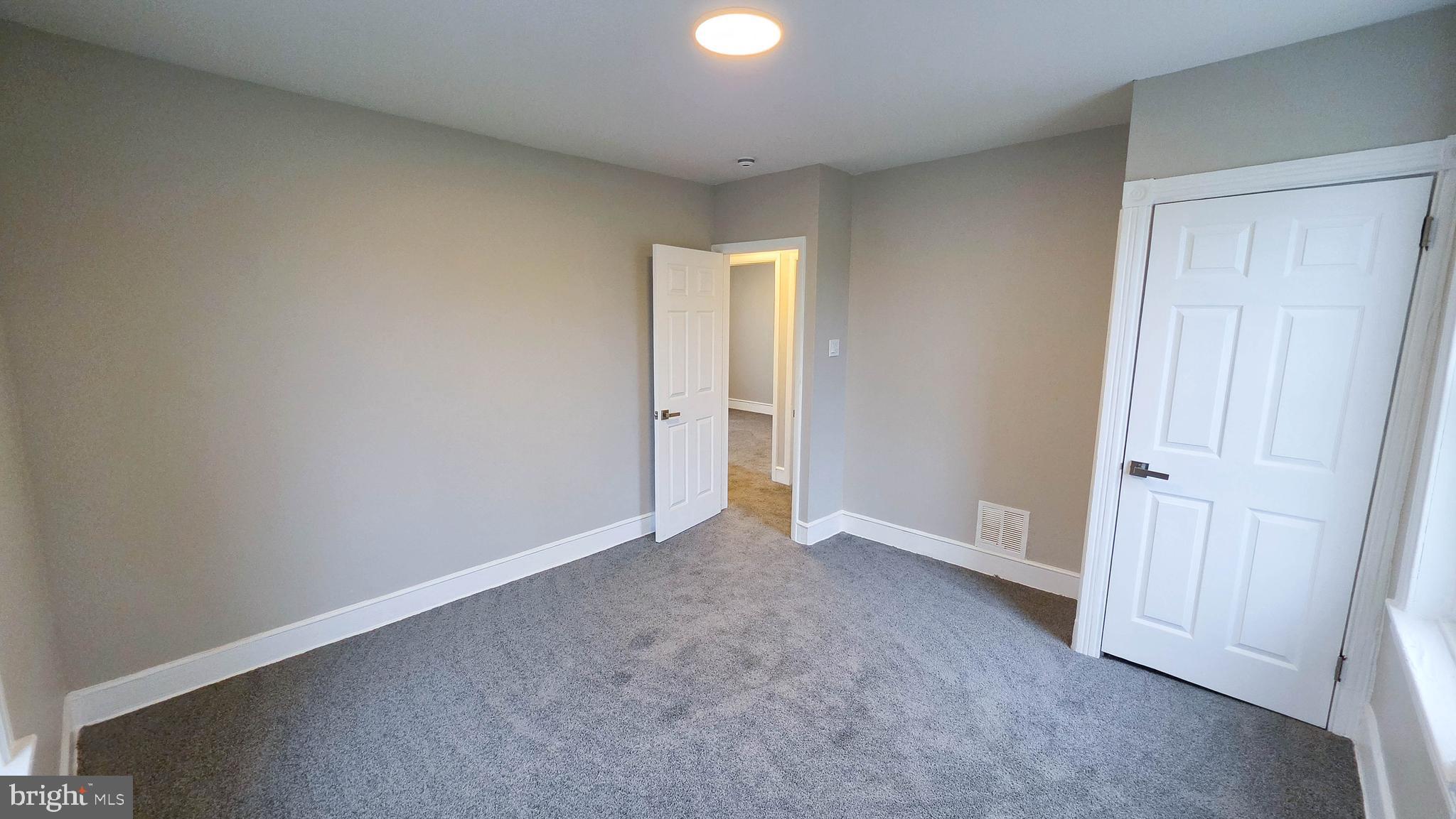 SHARON - Residential