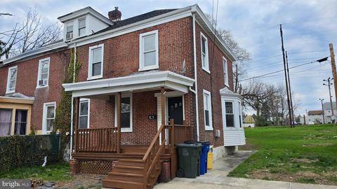 Townhouse For Sale - 1112 Elmwood Avenue<br/> Delaware County, SHARON HILL, PA 19079