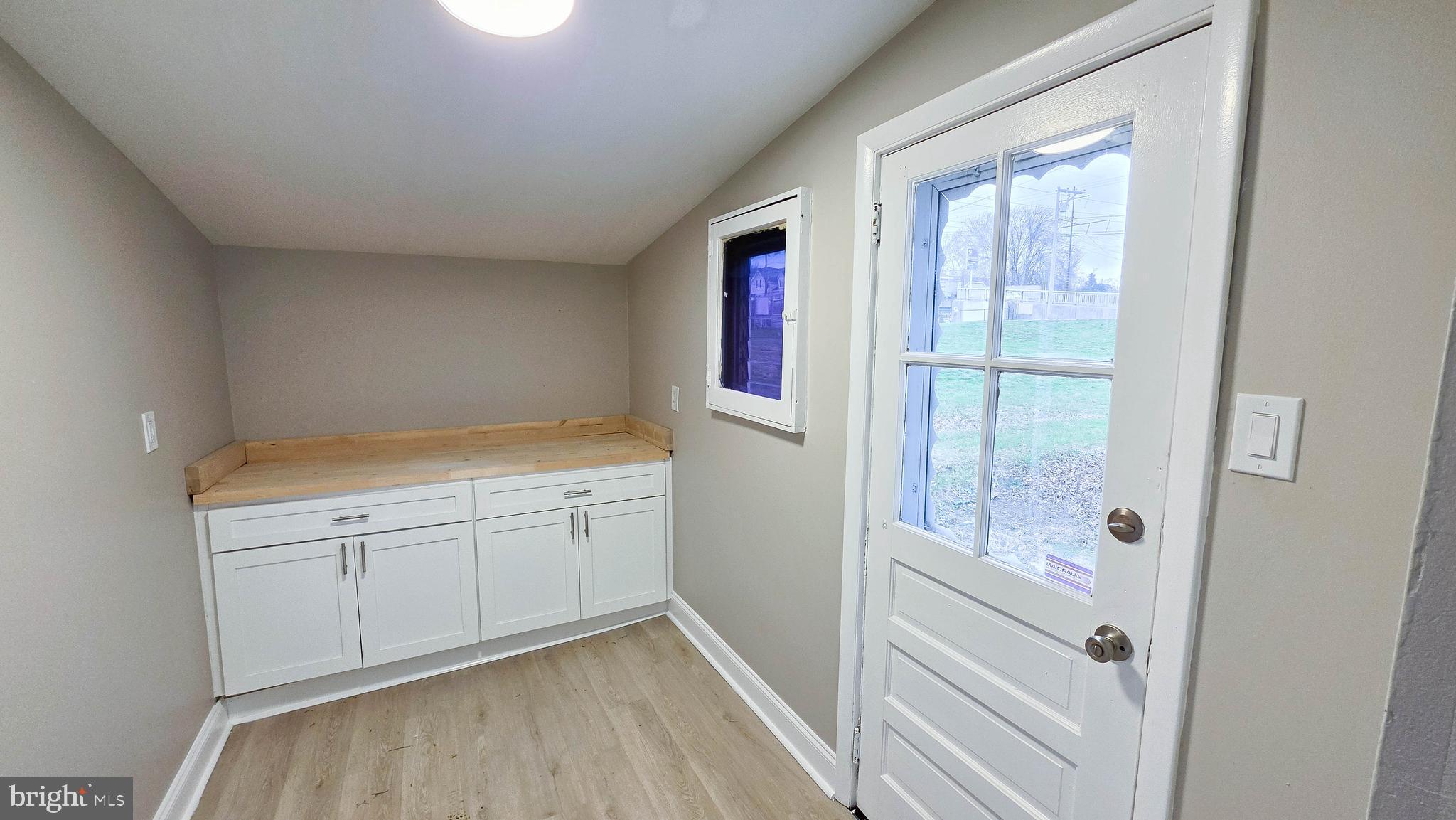 SHARON - Residential