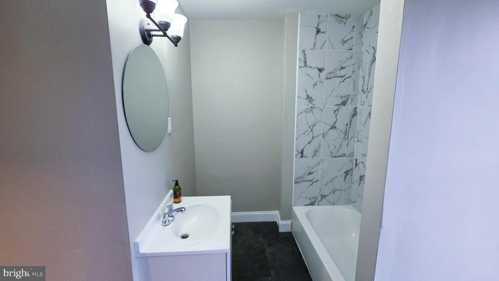 SHARON - Residential