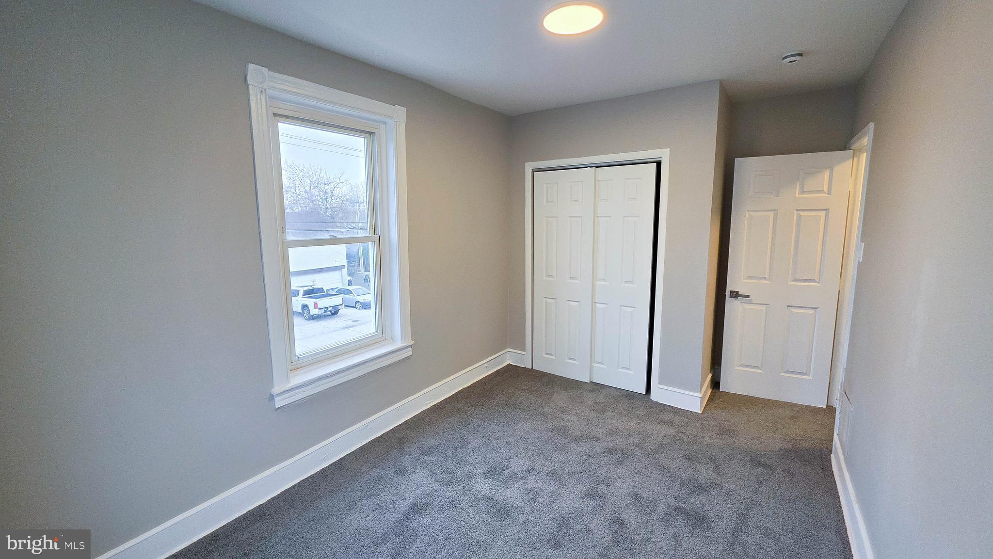 SHARON - Residential