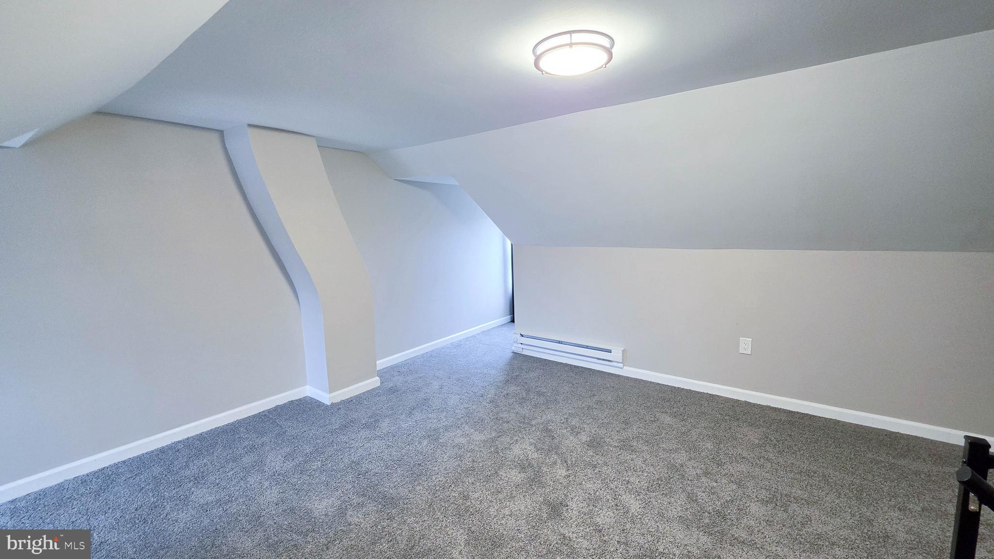 SHARON - Residential