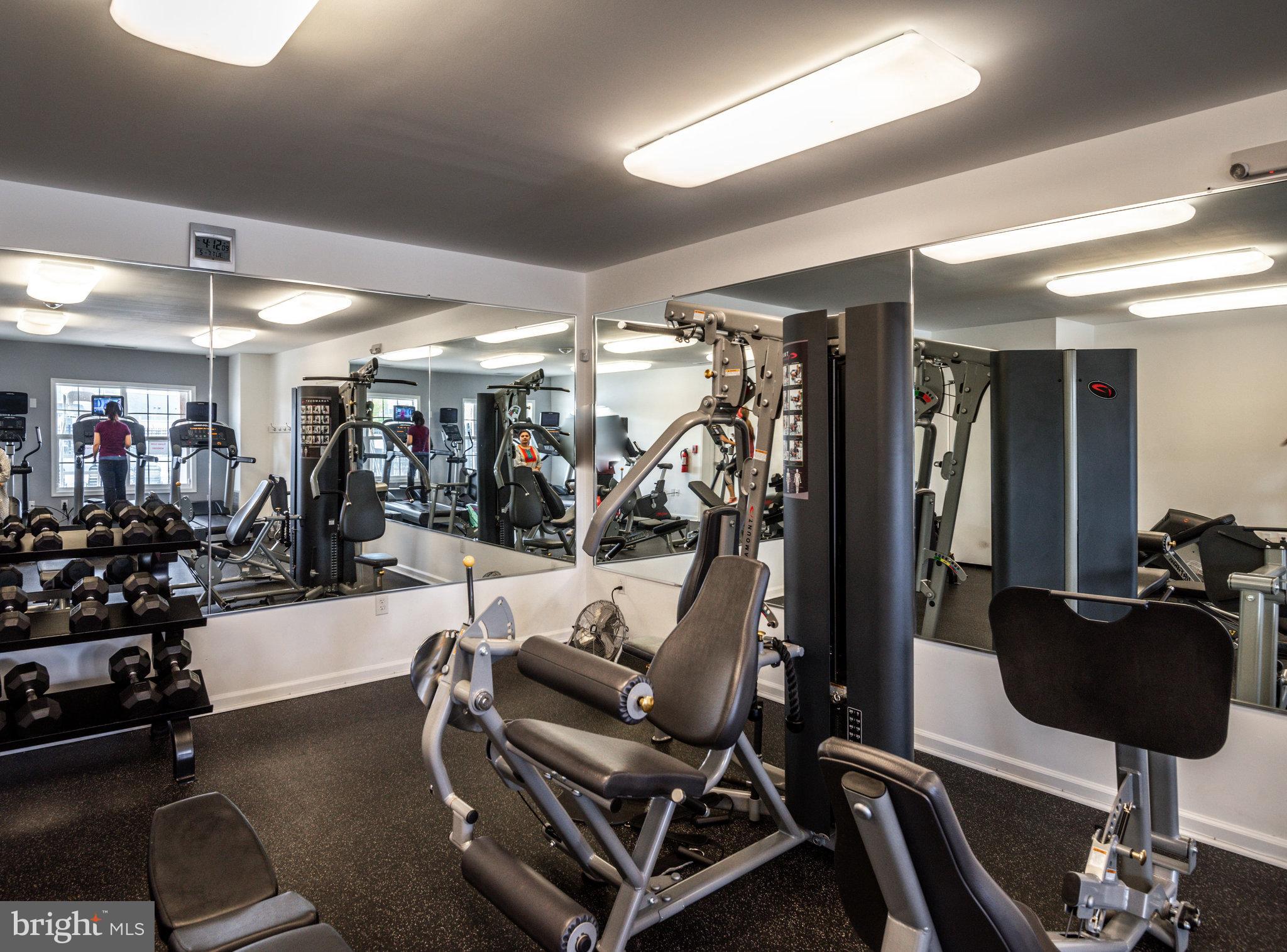 GOOSE CREEK VILLAGE NORTH - Residential