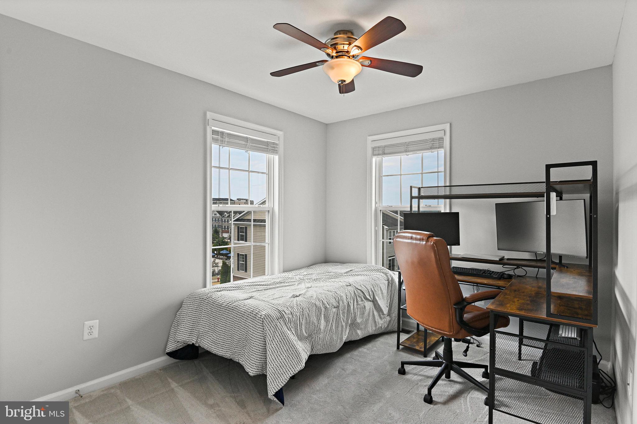 GOOSE CREEK VILLAGE NORTH - Residential