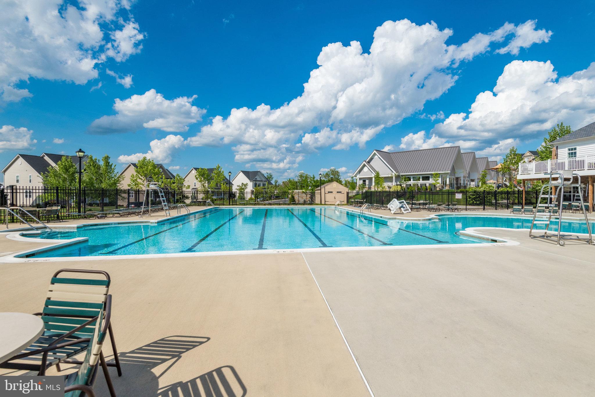 GOOSE CREEK VILLAGE NORTH - Residential