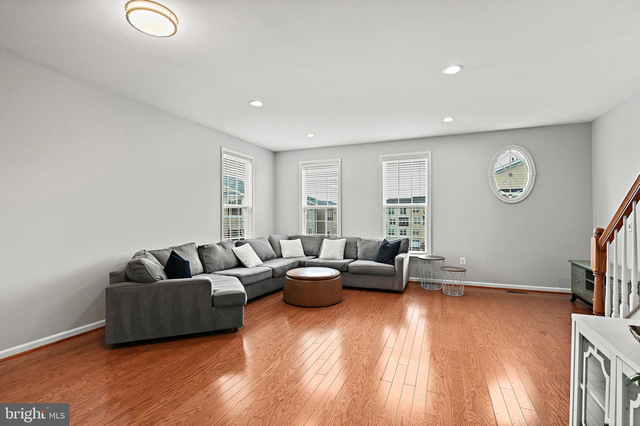 GOOSE CREEK VILLAGE NORTH - Residential