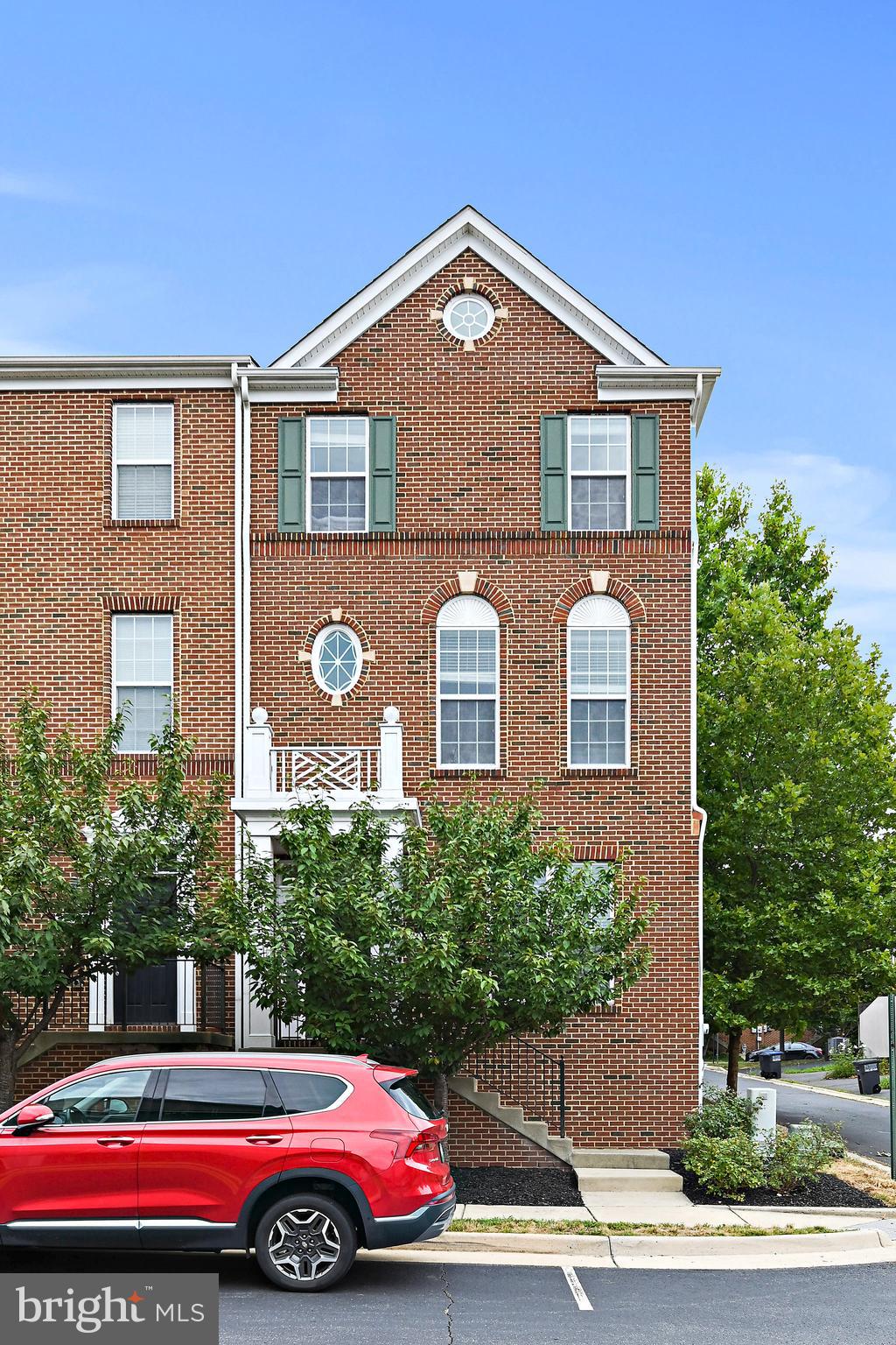 GOOSE CREEK VILLAGE NORTH - Residential