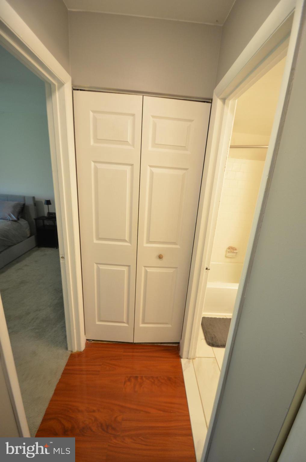 LONG REACH KNOLLS - Residential