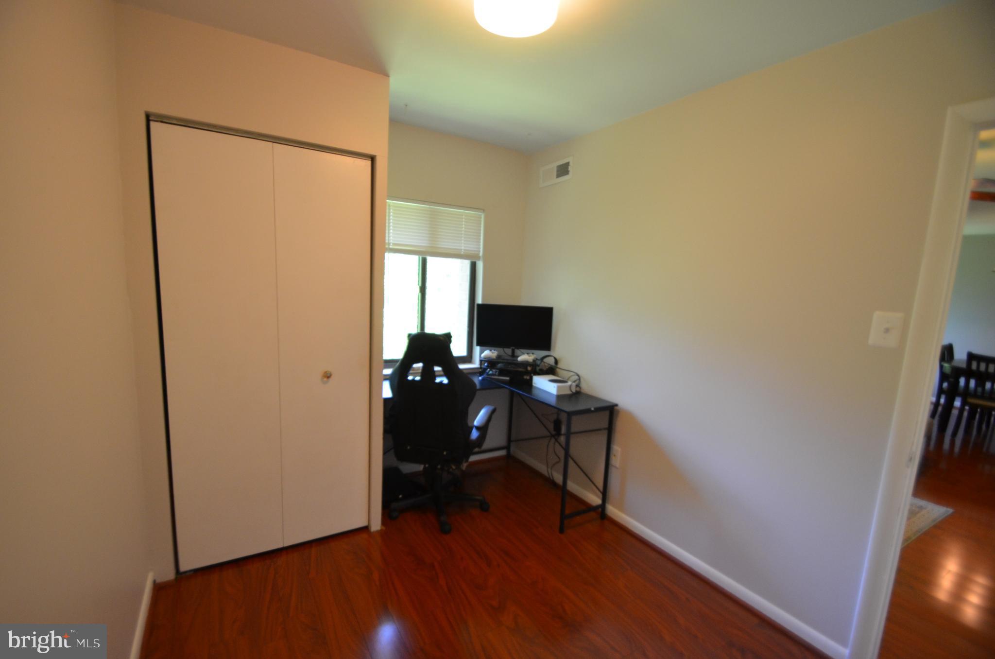 LONG REACH KNOLLS - Residential