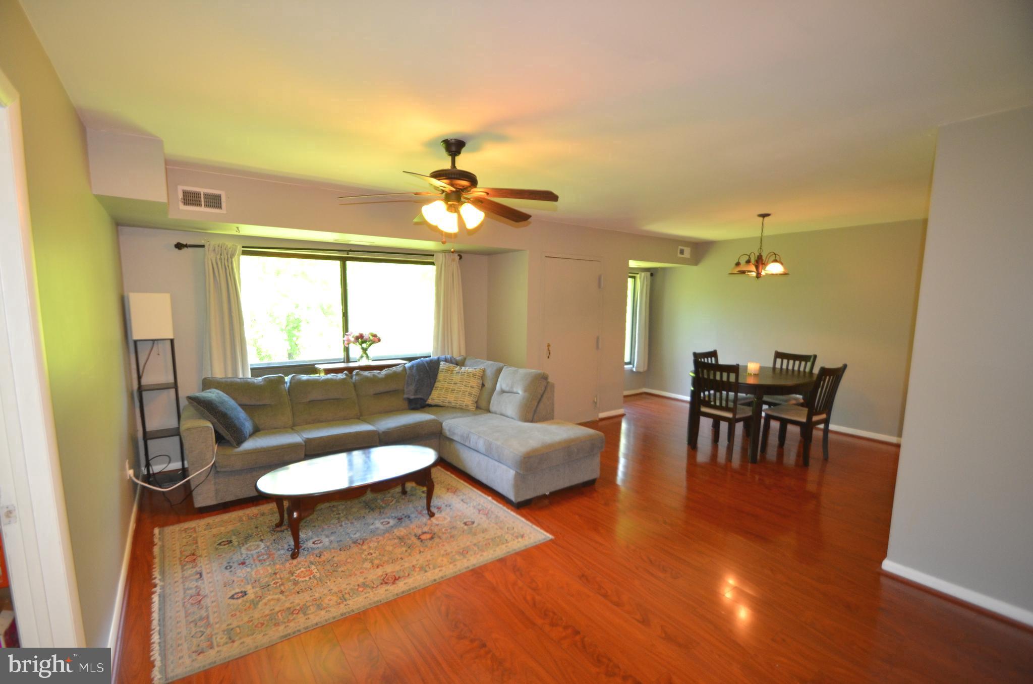 LONG REACH KNOLLS - Residential