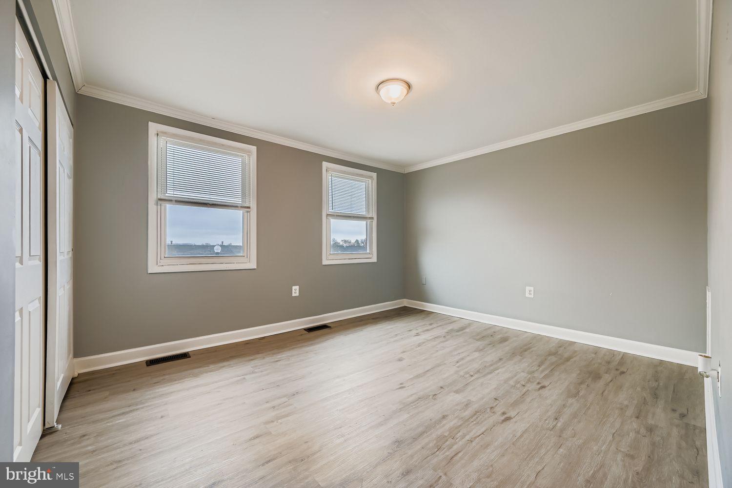 KINGSWOOD CONDOMINIUM - Residential Lease