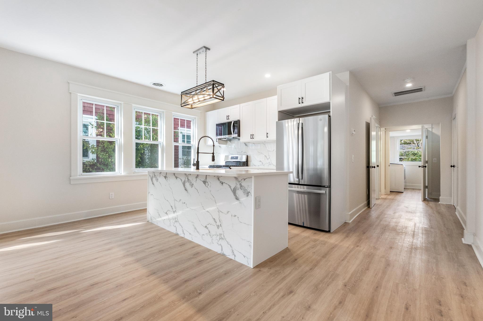 213 WASHINGTON AVENUE