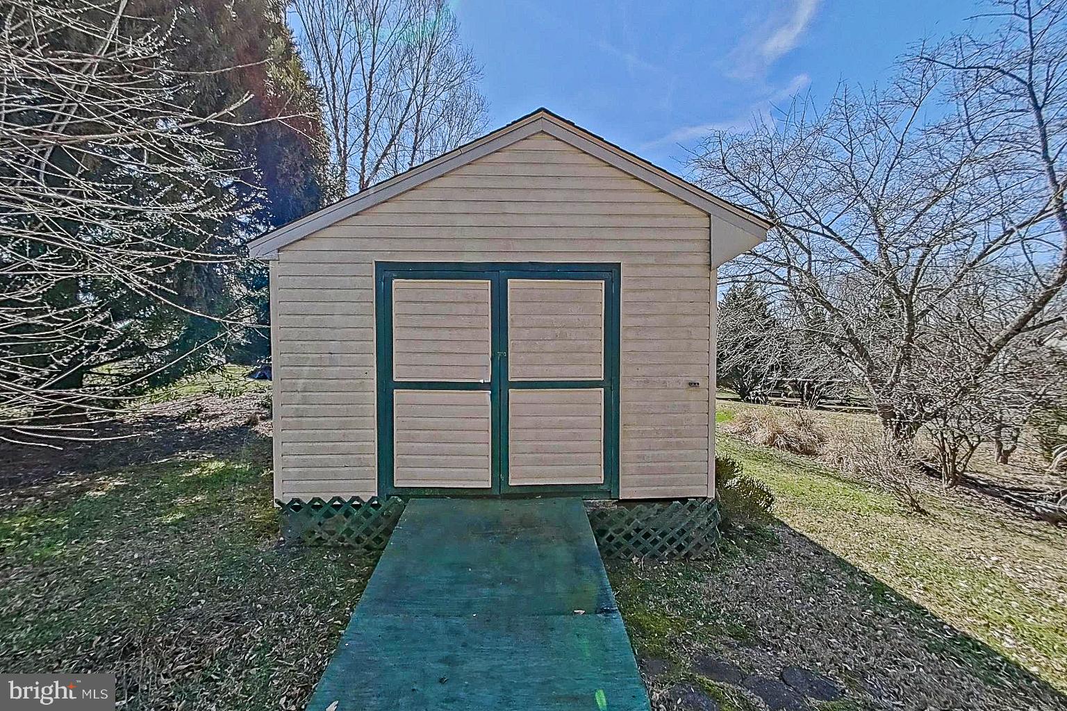 OFFUTT RIDGE - Residential