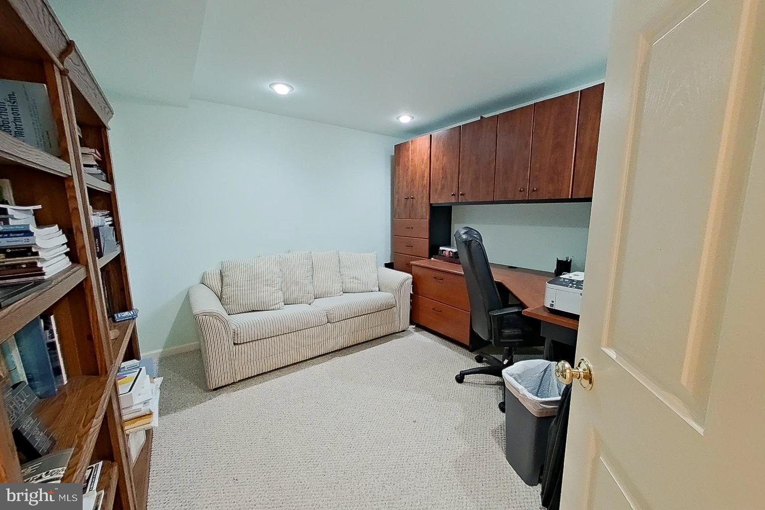 OFFUTT RIDGE - Residential