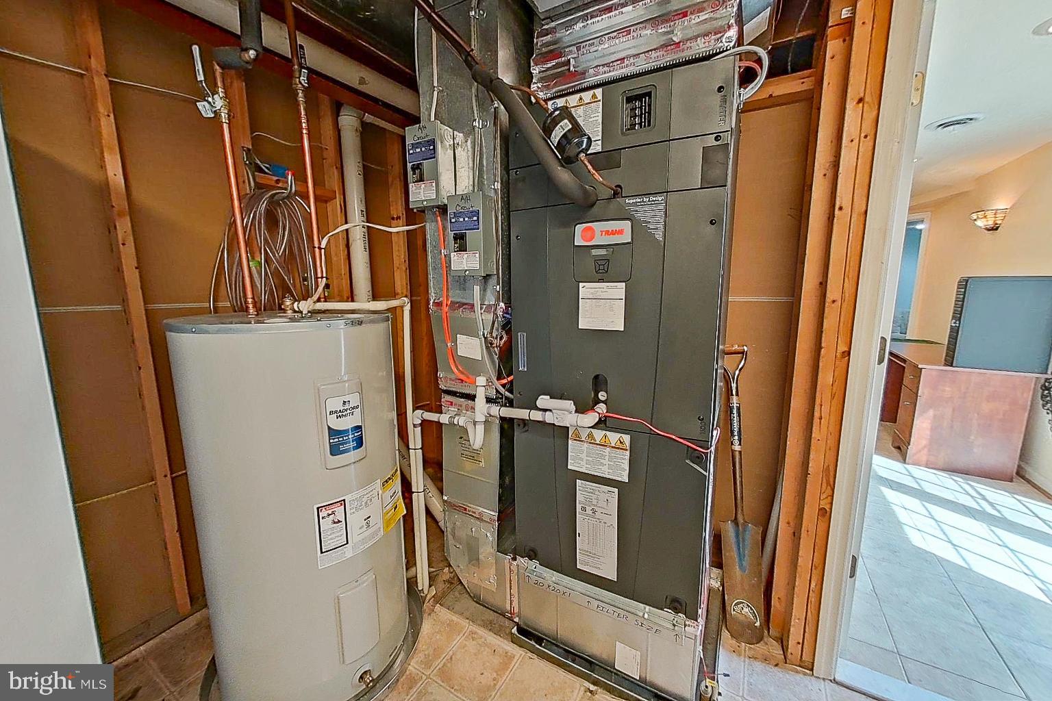 OFFUTT RIDGE - Residential